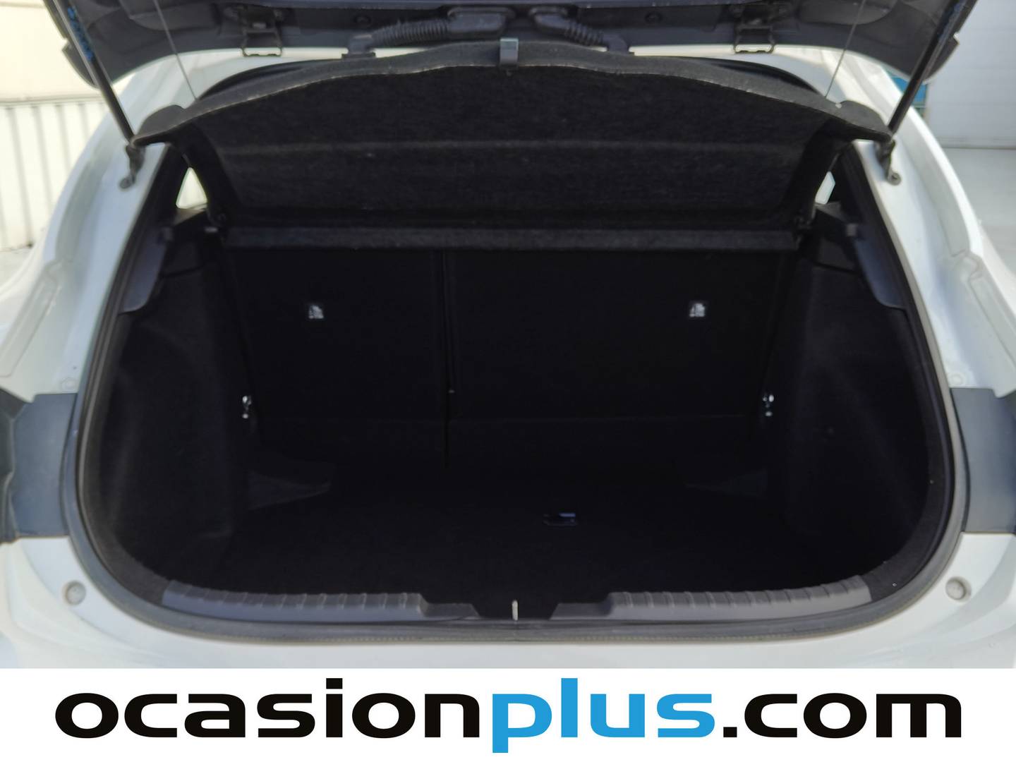 Foto Toyota Corolla Toyota Corolla 140H Active Plus (140 CV)