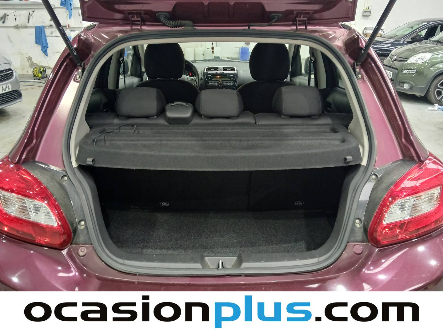 Foto Mitsubishi Space Star Mitsubishi Space Star 120 MPI Motion (80 CV)