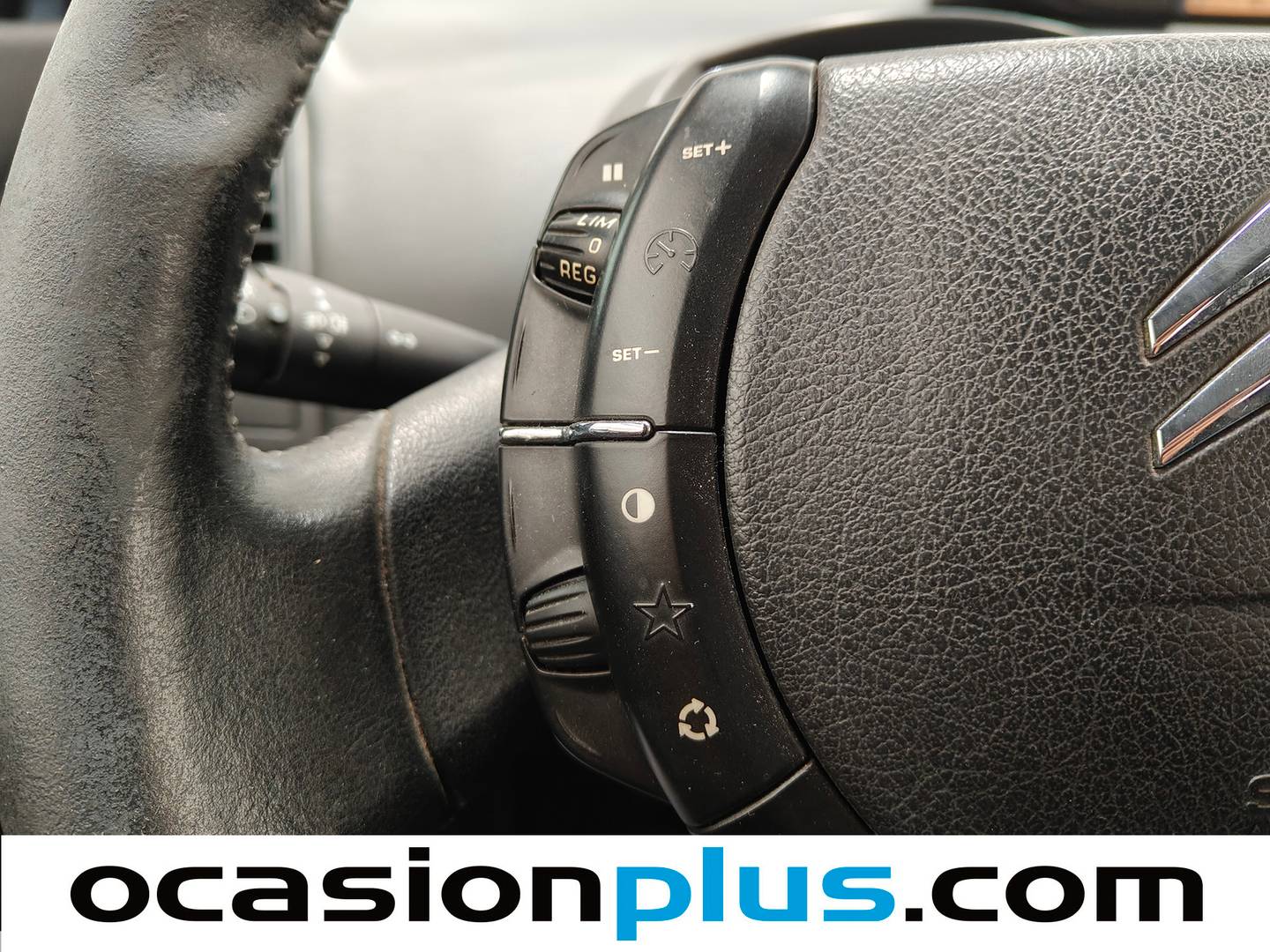 Equipamiento del Citroën C4 Citroën C4 1.6 HDI VTR Plus (92 CV)