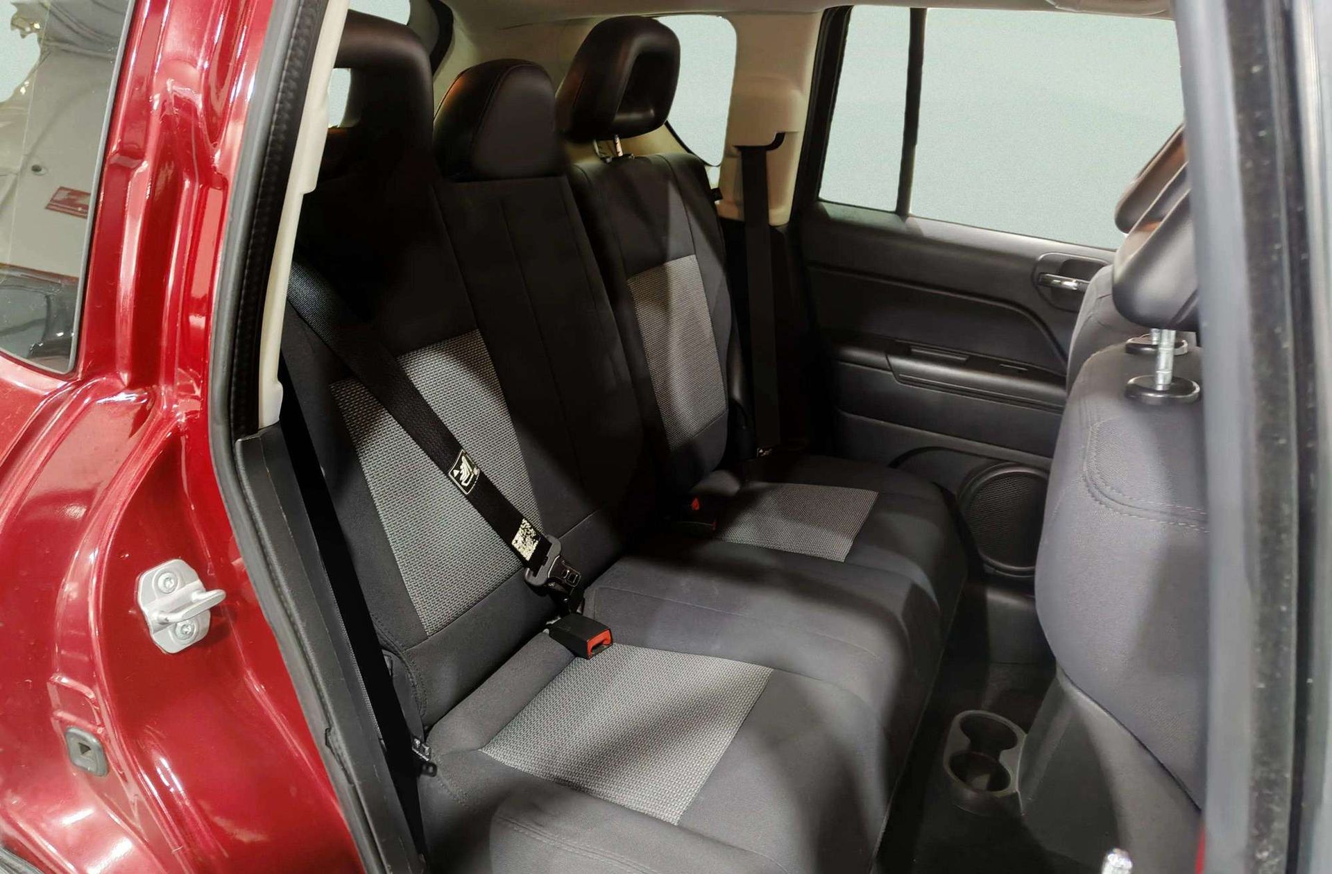 Jeep Compass 2.0 CRD Sport - foto 13