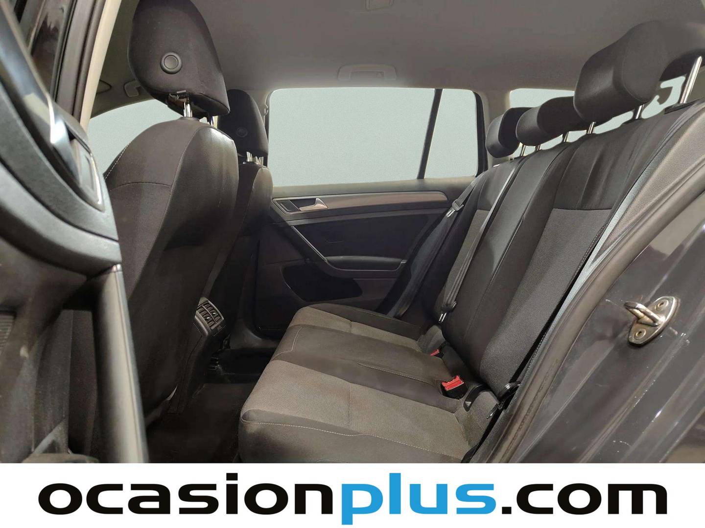 Foto asientos traseros Volkswagen Golf Volkswagen Golf Variant Business & Navi 1.6 TDI BMT (110 CV)