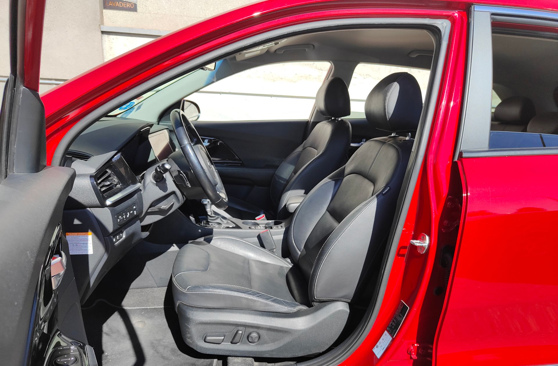 Kia Niro 1.6 GDi PHEV Híbrido Emotion - foto 11