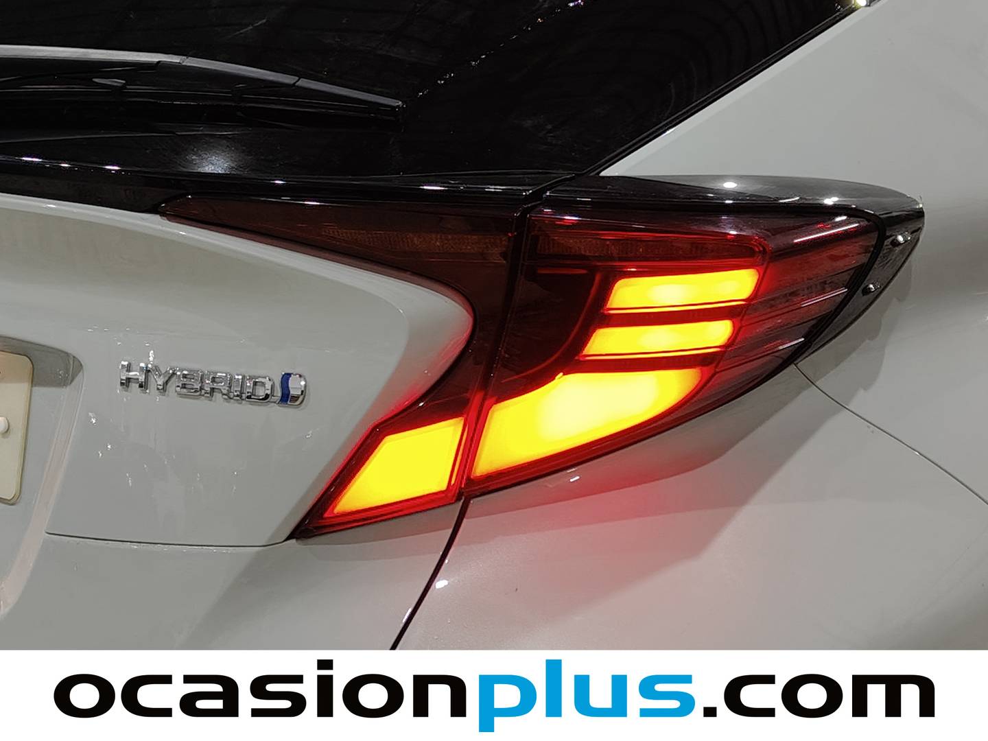 Foto Toyota C-HR Toyota C-HR 180H GR Sport  (184 CV)