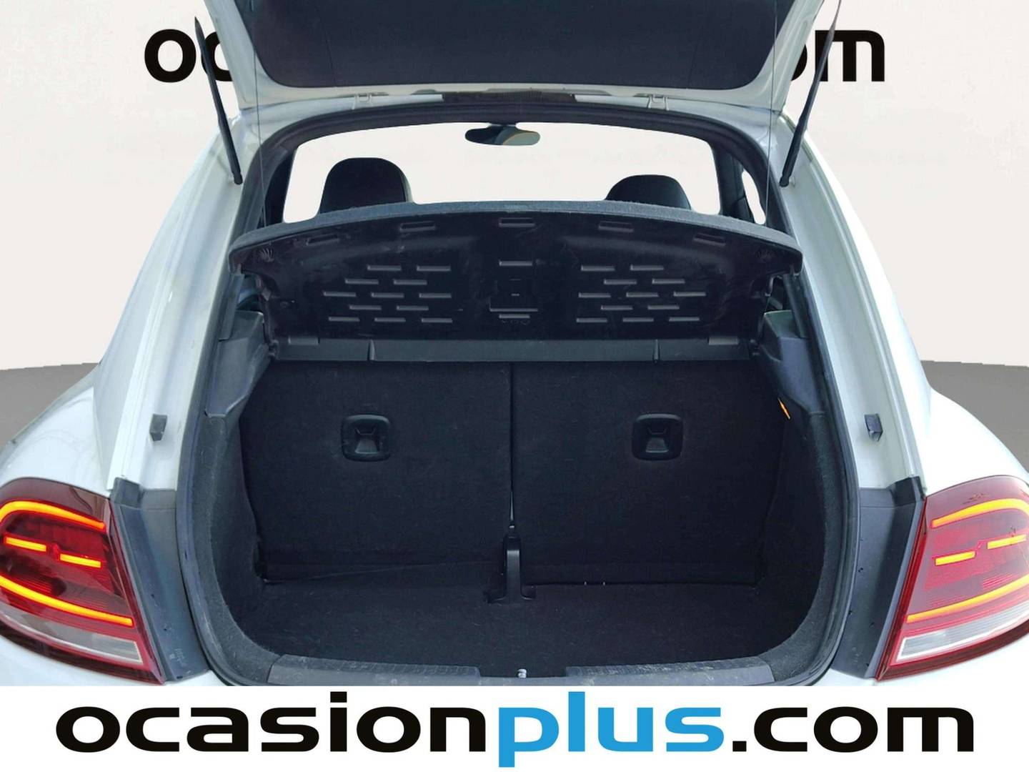 Fotos maletero Volkswagen Beetle Volkswagen Beetle Dune 1.4 TSI BMT (150 CV) DSG