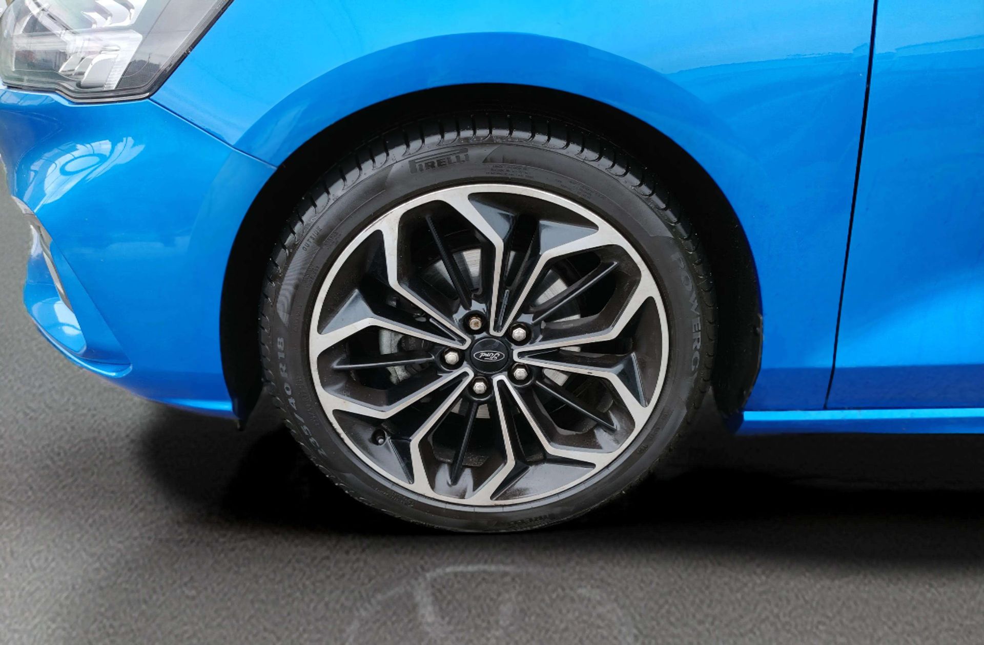 Ford Focus 1.0 EcoBoost ST-Line - foto 39