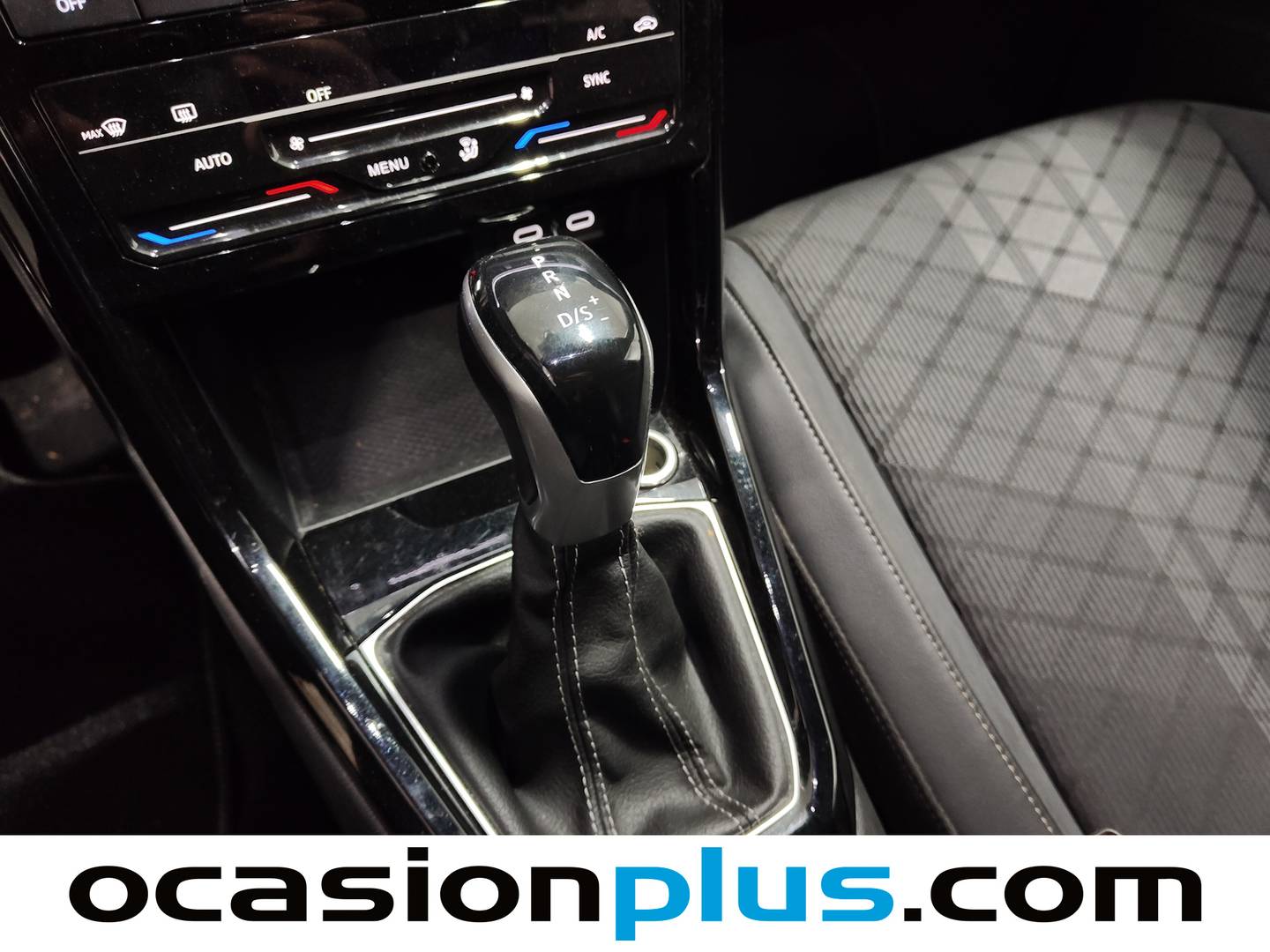 Volkswagen T-Cross Volkswagen T-Cross R-Line 1.0 TSI (116 CV) DSG de segunda mano