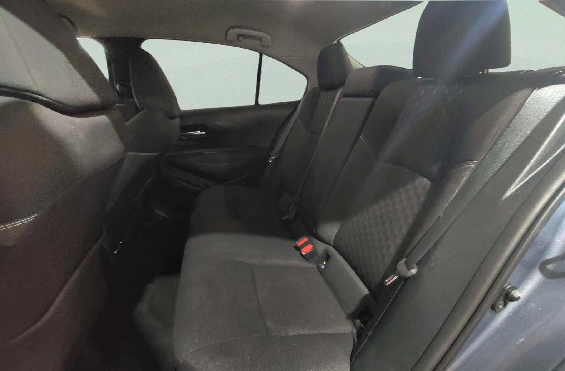 Toyota Corolla 140H Style - foto 14