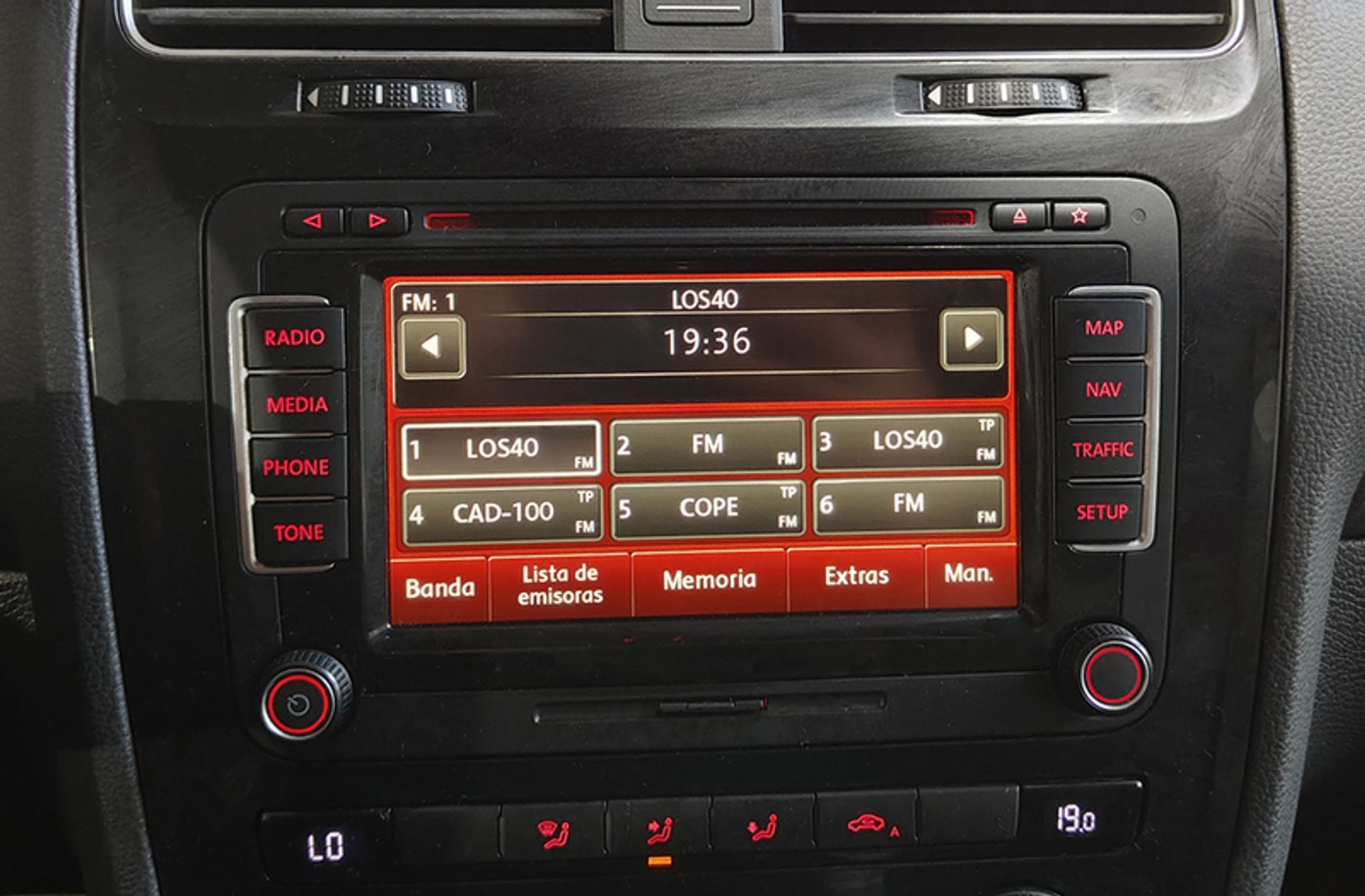 Volkswagen Scirocco R-Line 2.0 TDI BMT DSG - foto 35