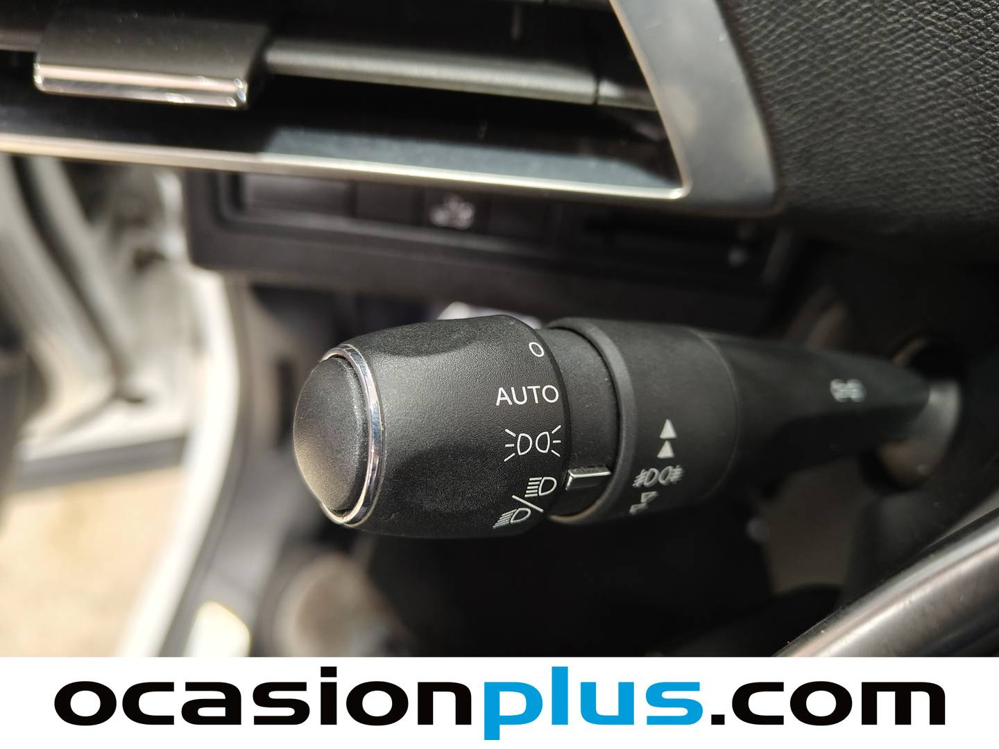 Foto Peugeot 3008 Peugeot 3008 THP 165 GT Line S&S Auto (165 CV)