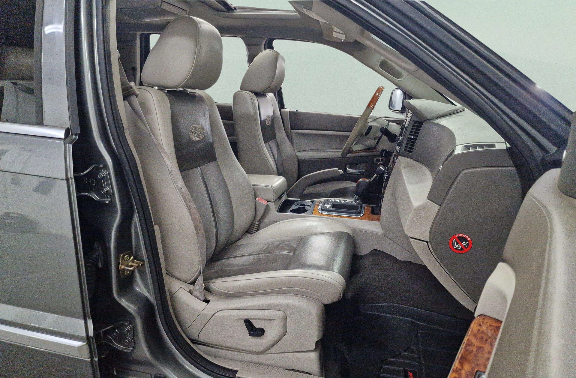 Jeep Grand Cherokee 3.0 V6 CRD Overland 4x4 - foto 23