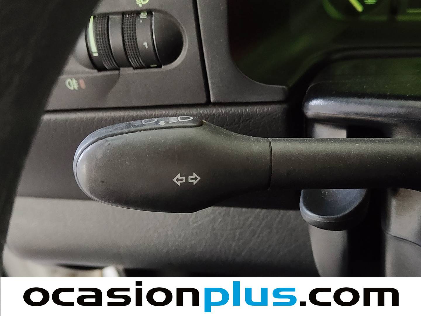 Extras del Volkswagen Golf Volkswagen Golf 1.6 S (75 CV)