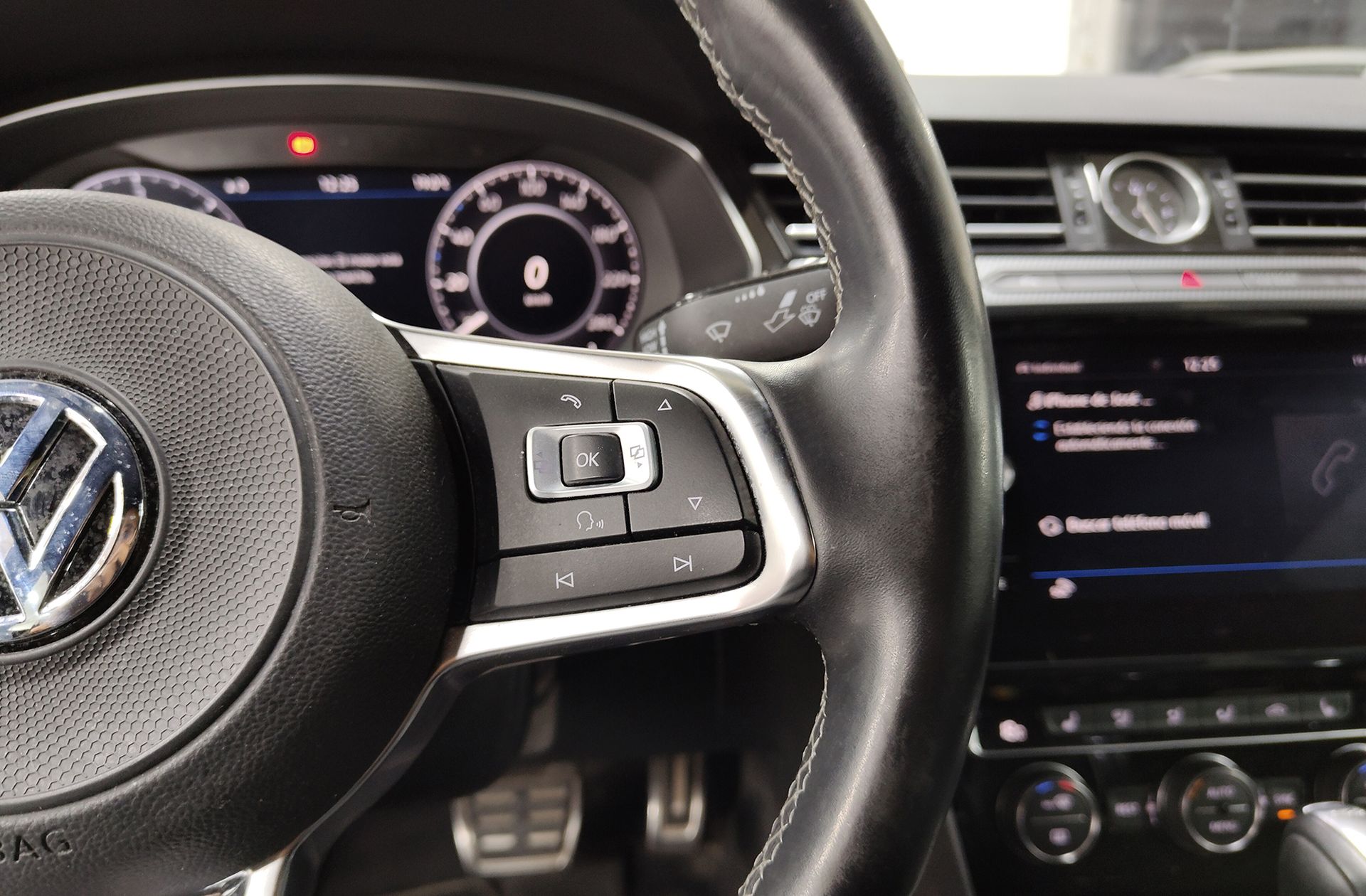 Volkswagen Arteon R-Line 2.0 TDI DSG - foto 31
