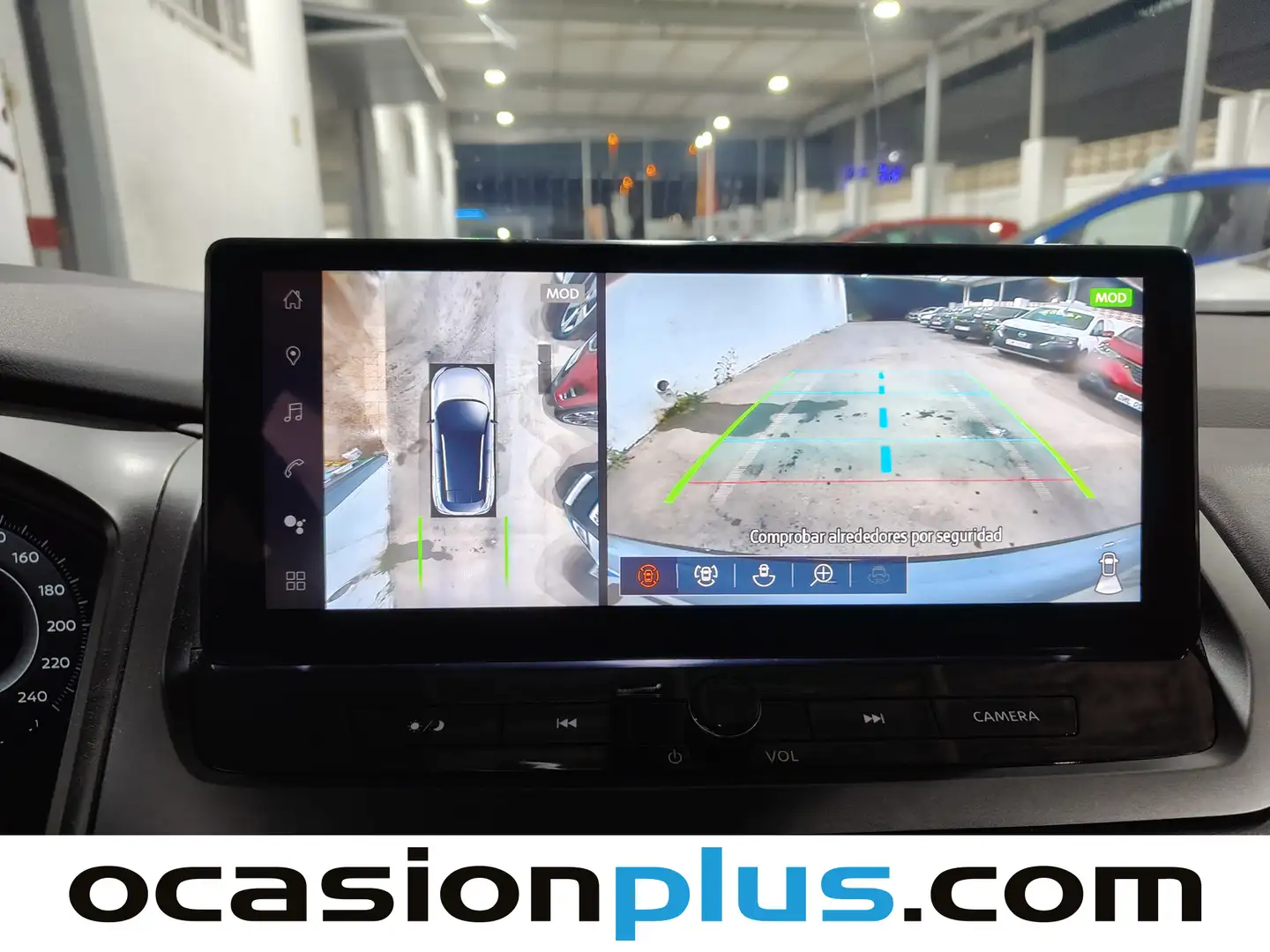 Foto Nissan QASHQAI Nissan Qashqai DIG-T 140 N-Connecta (140 CV)