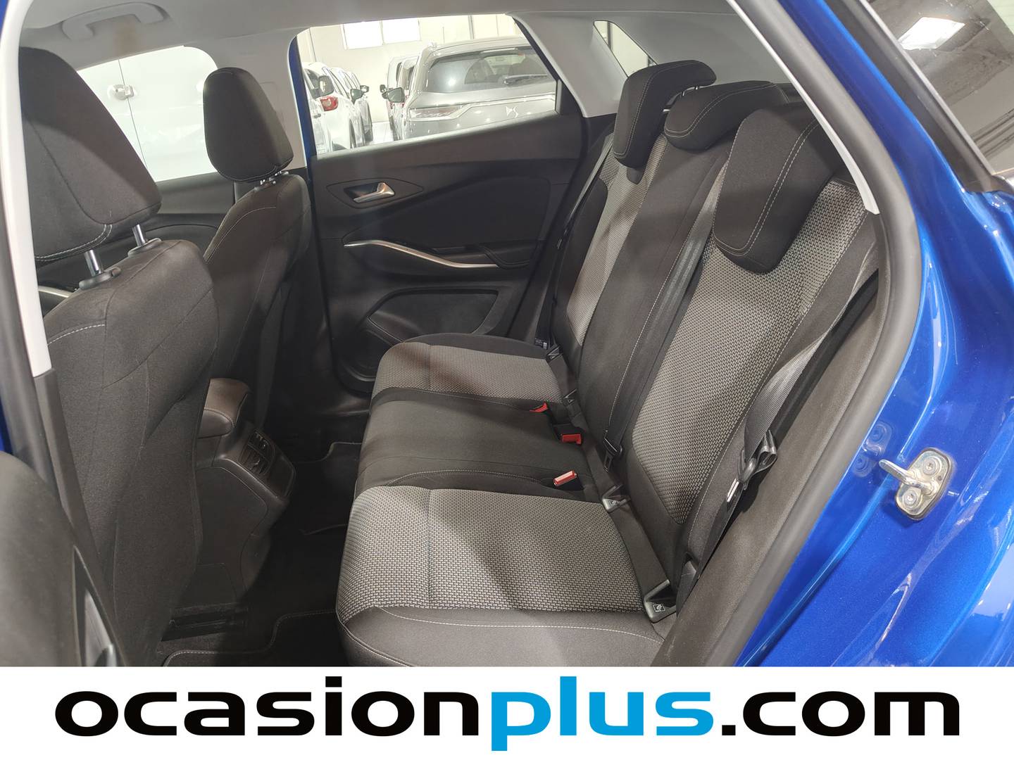 Foto asientos traseros Opel Grandland X Opel Grandland X 1.6 CDTi Selective (120 CV)