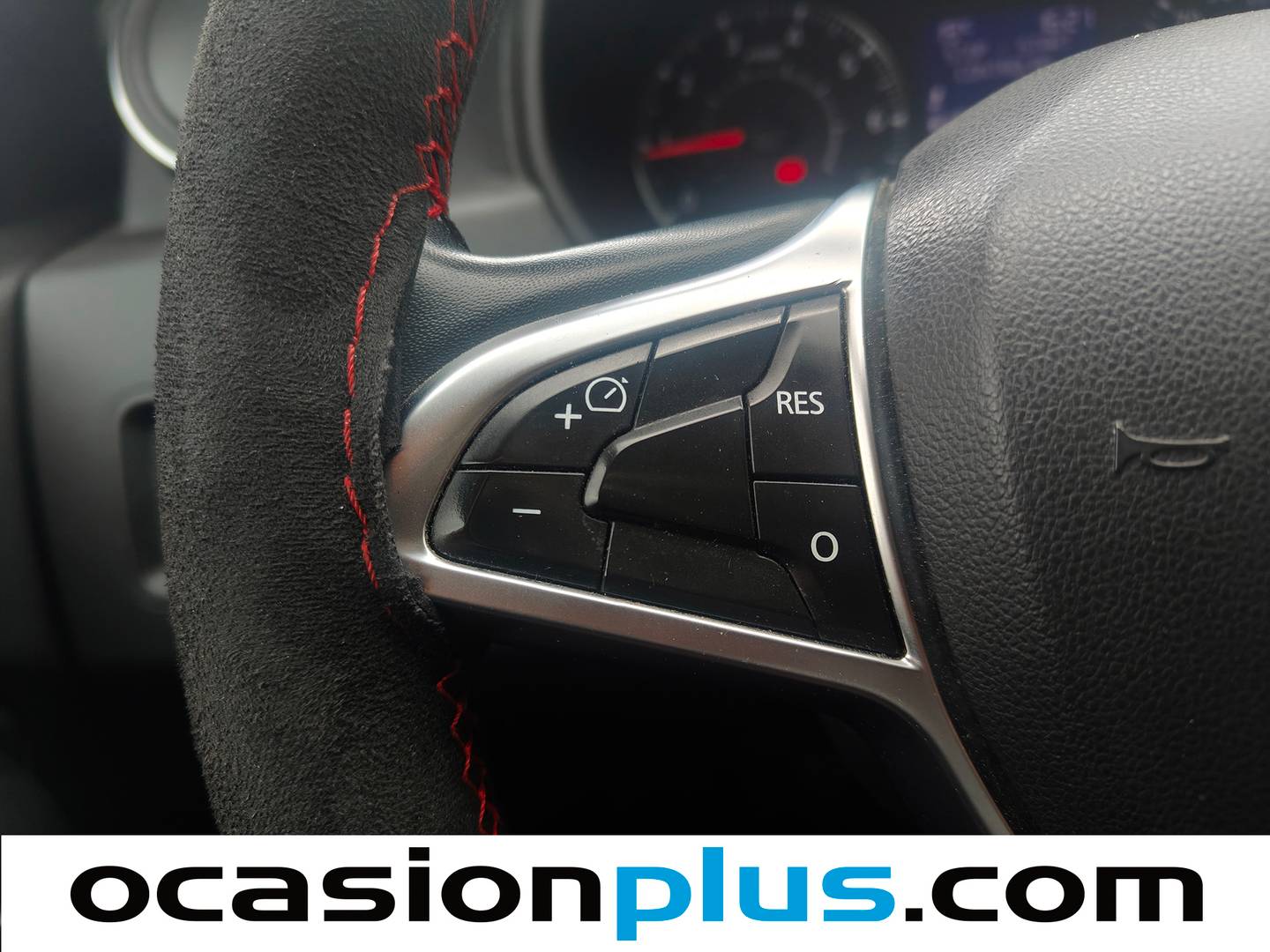 Equipamiento del Dacia Duster Dacia Duster Essential TCE (100 CV) 4X2