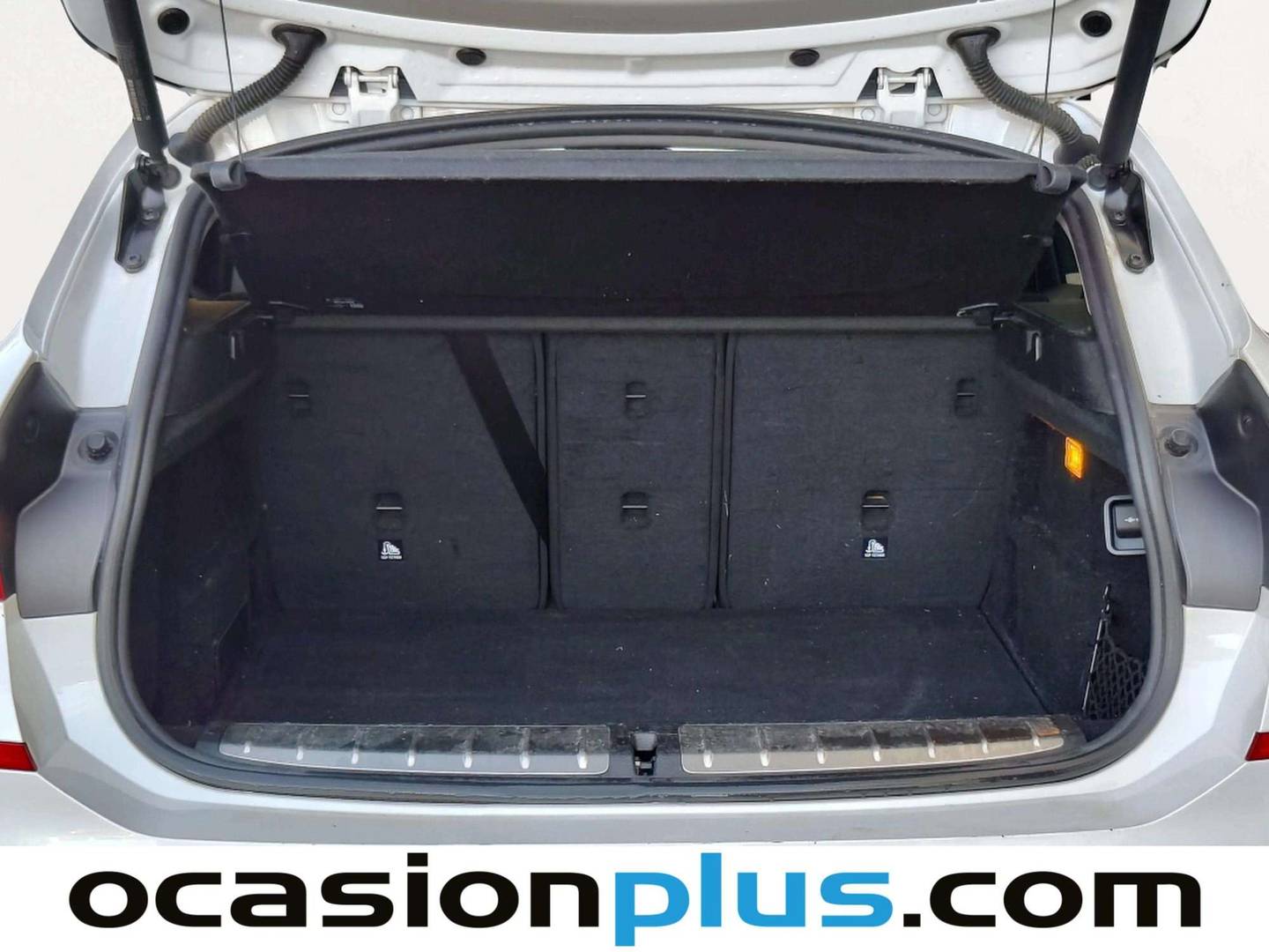 Fotos maletero BMW X2 BMW X2 sDrive18d (150 CV)