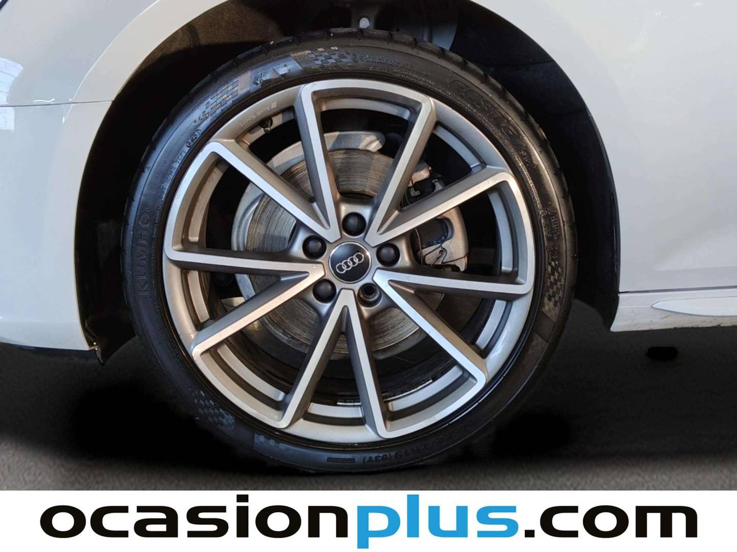 Foto Audi A4 Audi A4 Avant Black line edition 2.0 TDI (150 CV) S tronic