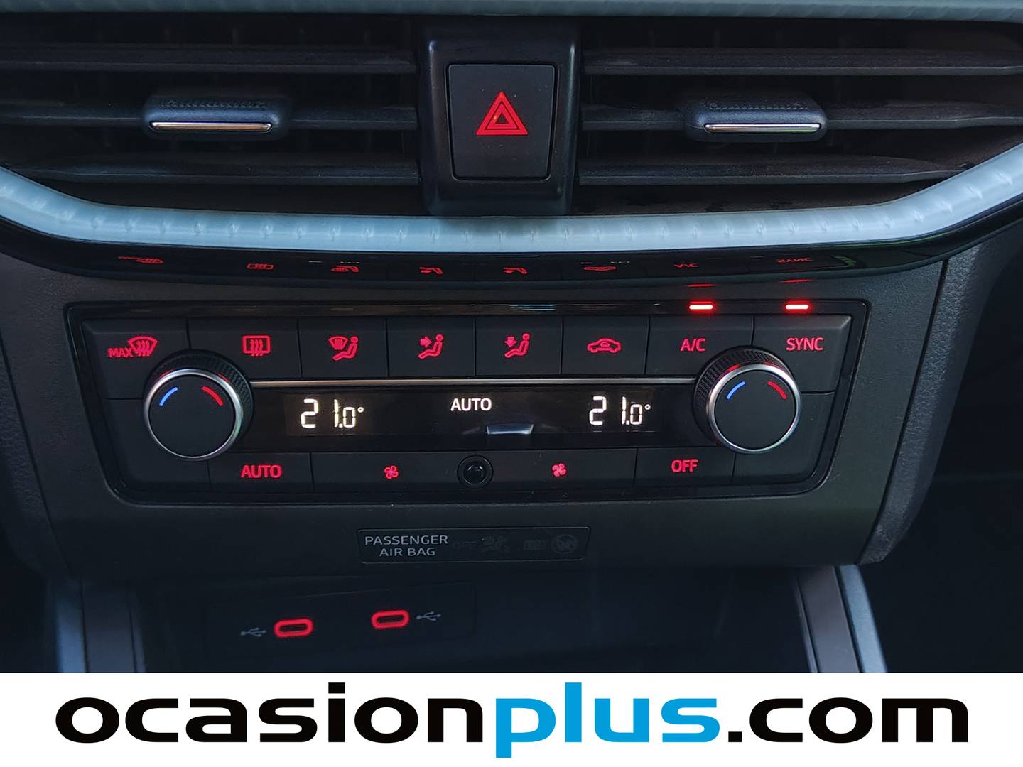 Foto Seat Arona SEAT Arona 1.0 TSI Xperience Plus DSG  (110 CV)