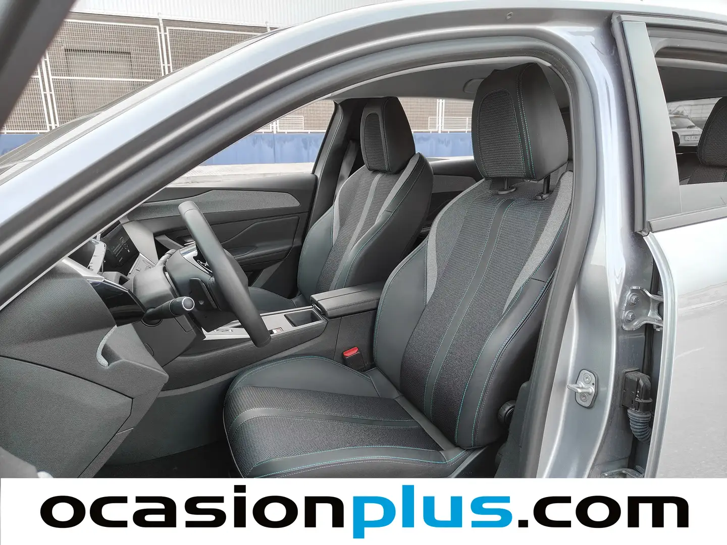 Foto Peugeot 308 Peugeot 308 Allure Hybrid eDCS6 (145 CV)