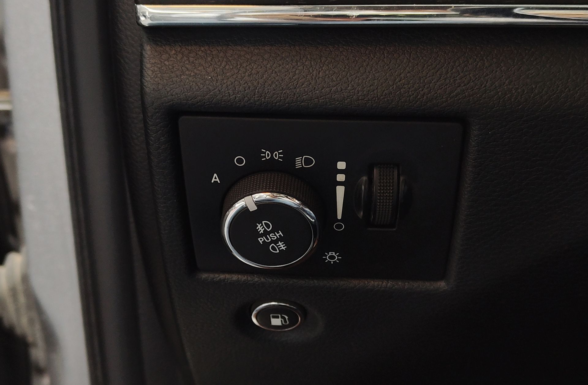Jeep Grand Cherokee 3.0 V6 Diesel Limited - foto 36