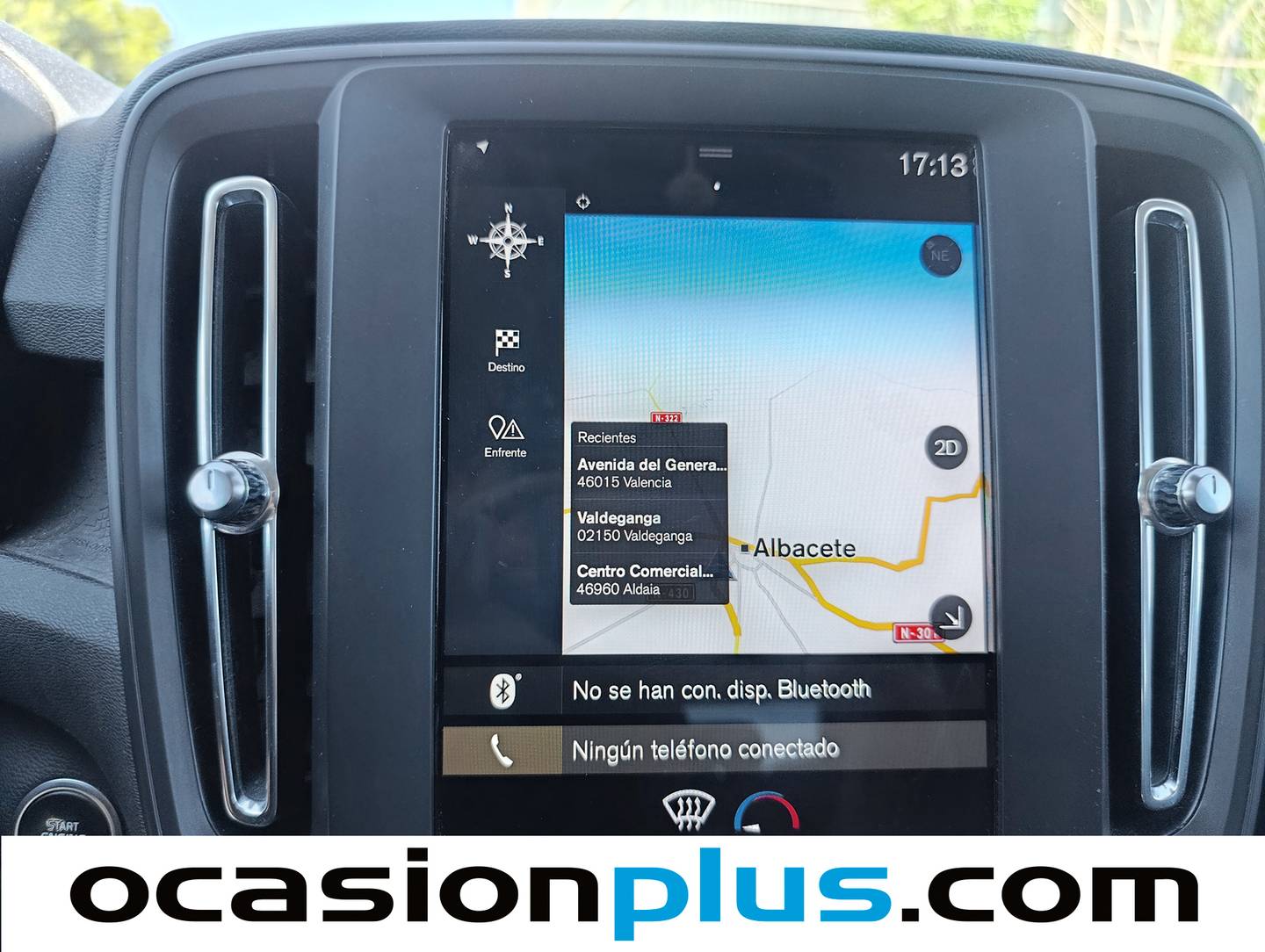 Extras y acabados del Volvo XC40 Volvo XC40 D3 Auto (150 CV)