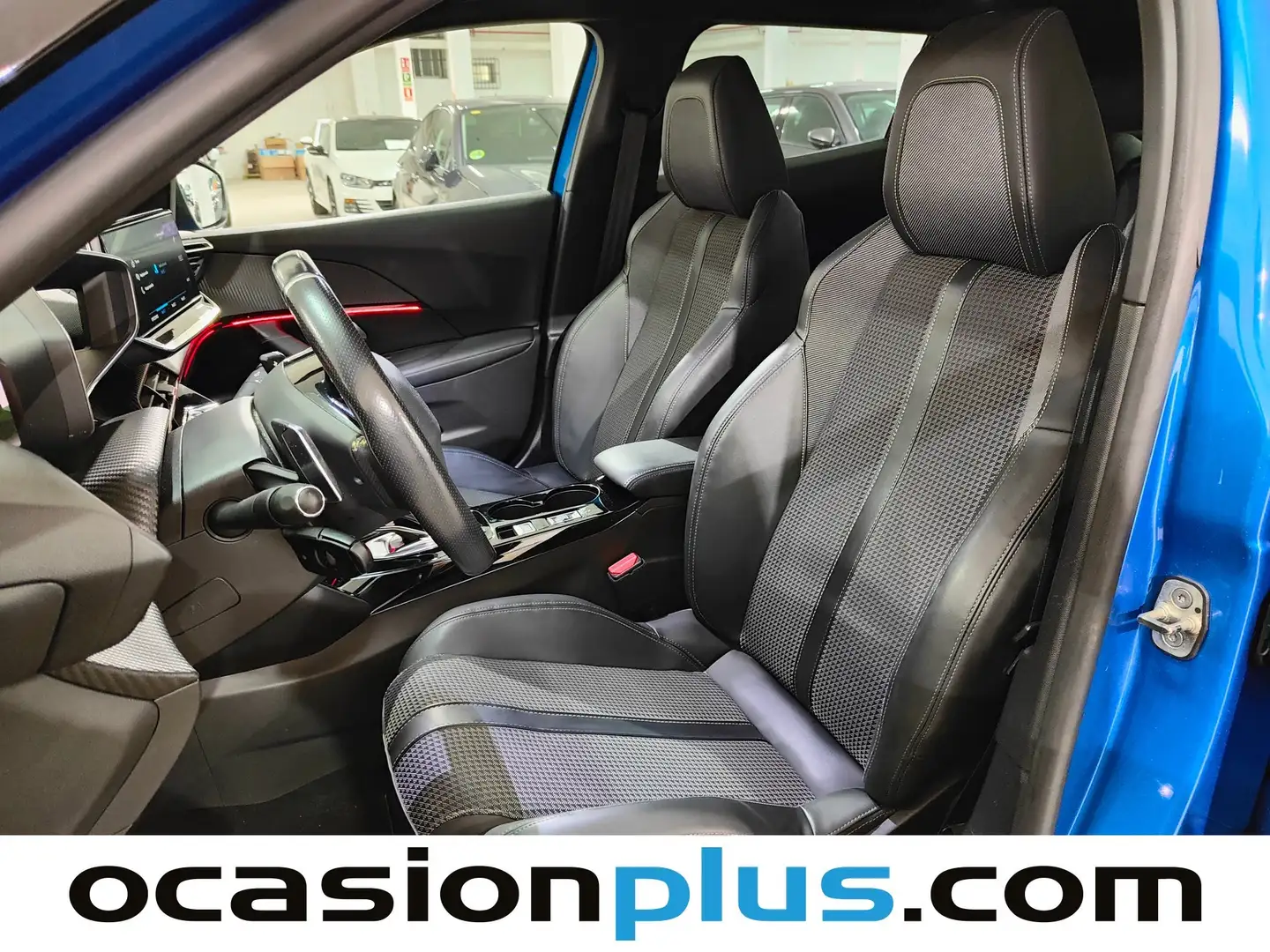 Foto Peugeot 2008 Peugeot 2008 PureTech 130 S&S GT EAT8 (130 CV)