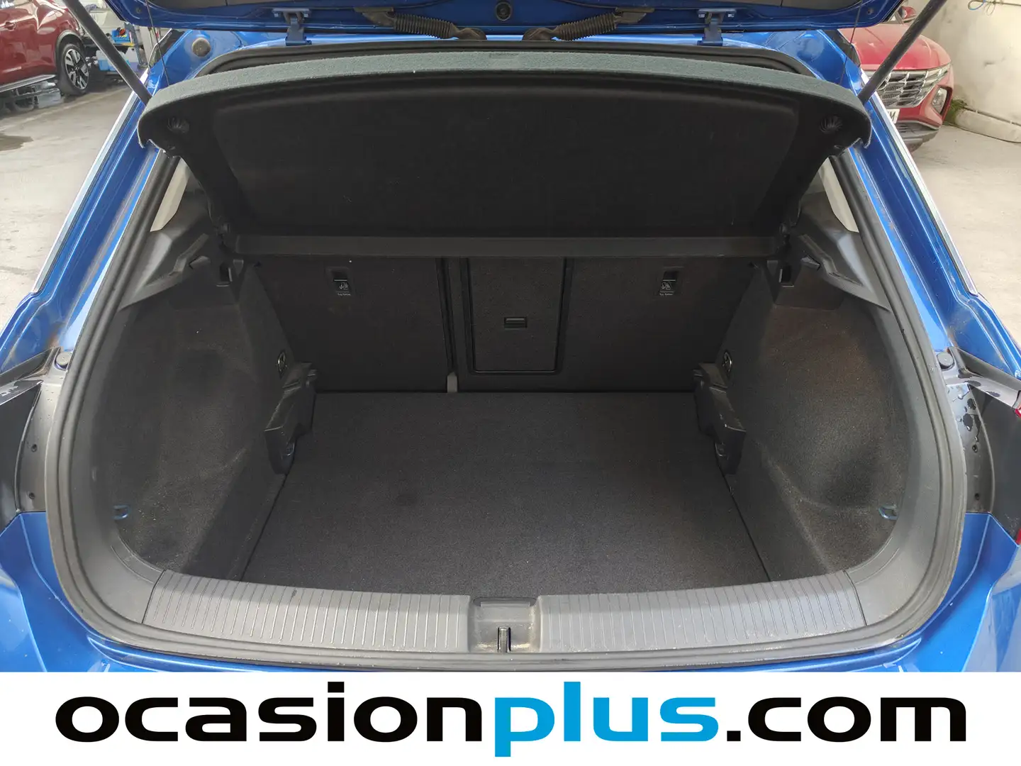 Foto Volkswagen T-Roc Volkswagen T-Roc Advance Style 2.0 TDI (150 CV)