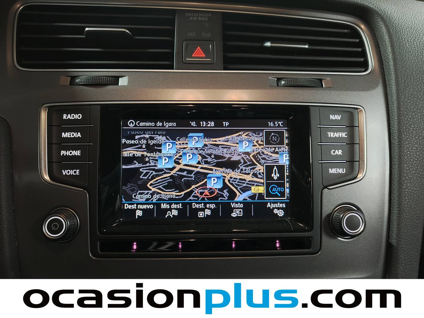 Extras y acabados del Volkswagen Golf Volkswagen Golf Variant Business & Navi 1.6 TDI BMT (105 CV)