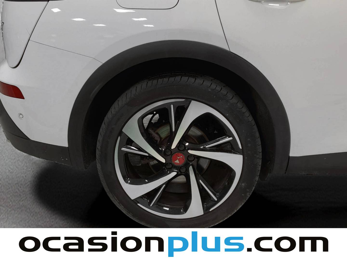 Foto DS DS 7 Crossback DS DS7 Crossback PureTech 225 Performance Line Auto (225 CV)