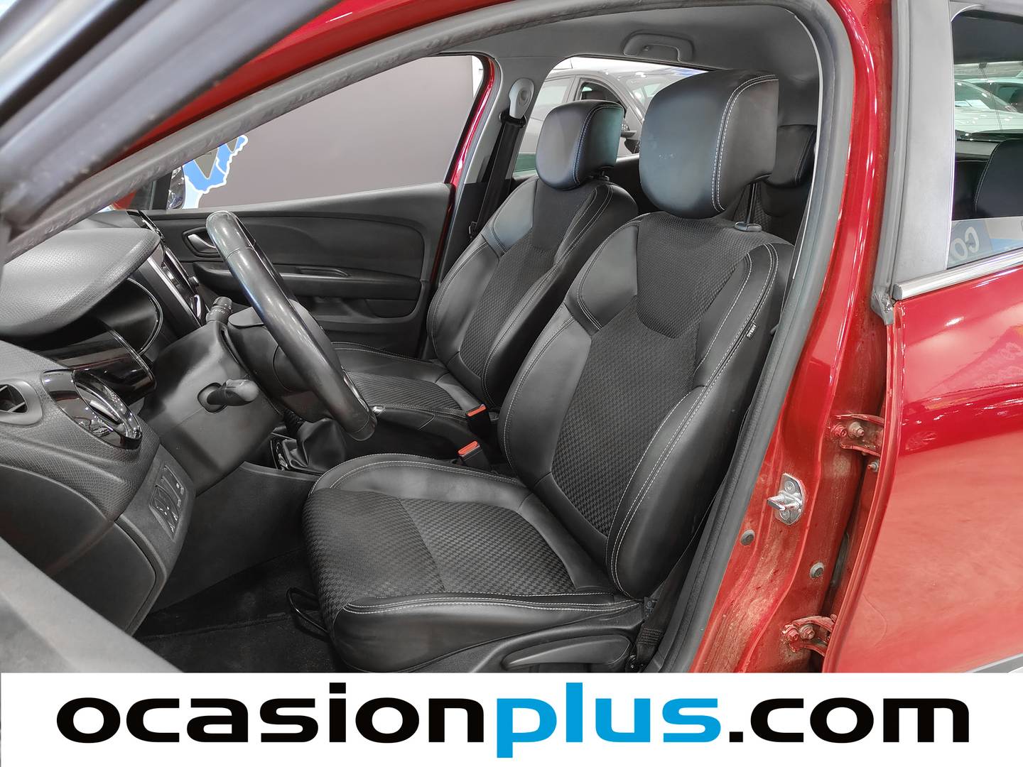 Foto asientos delanteros Renault Clio Renault Clio Zen dCi (90 CV)