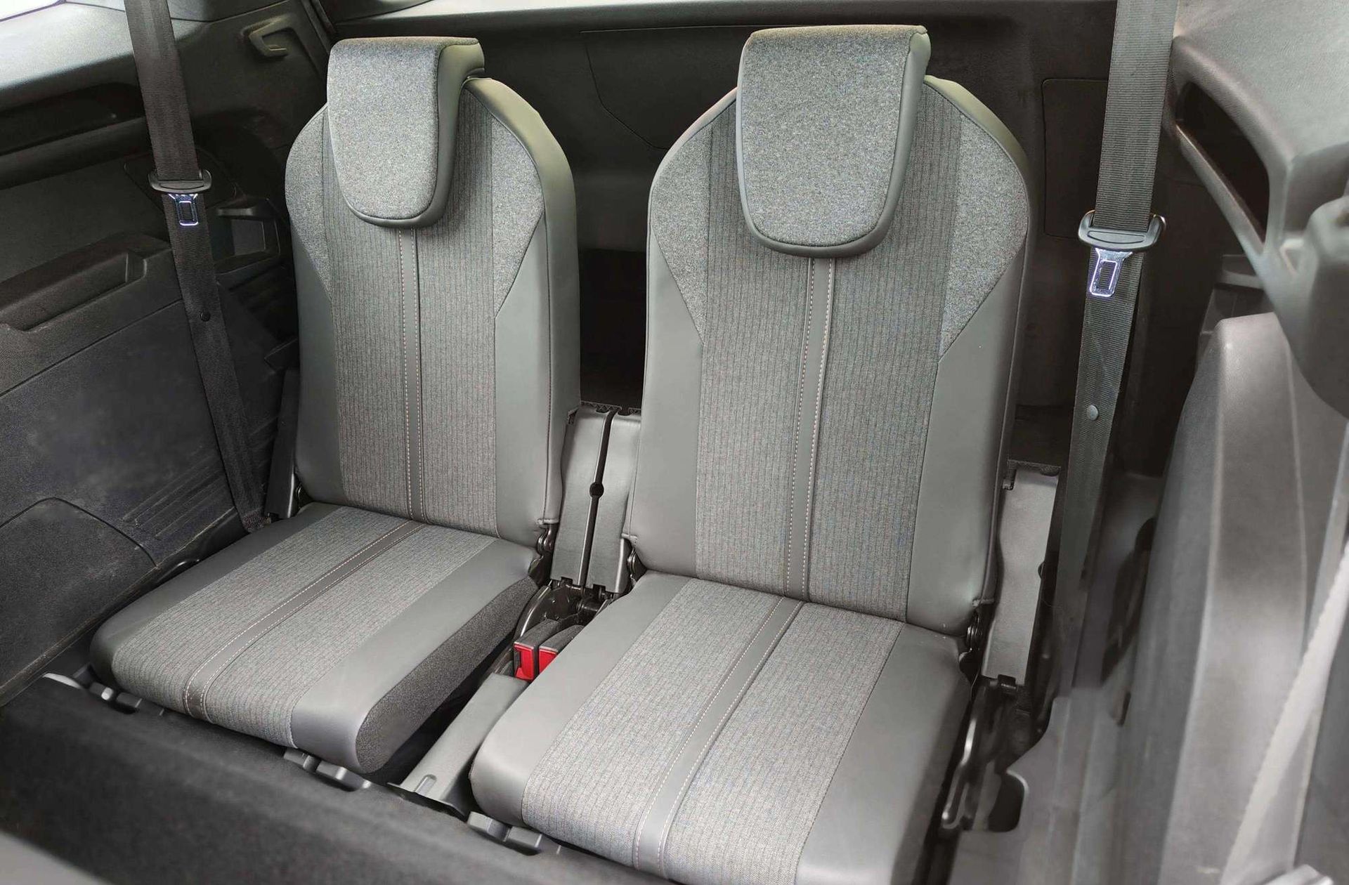Peugeot 5008 1.6L THP GT Line EAT6 7 plazas - foto 20