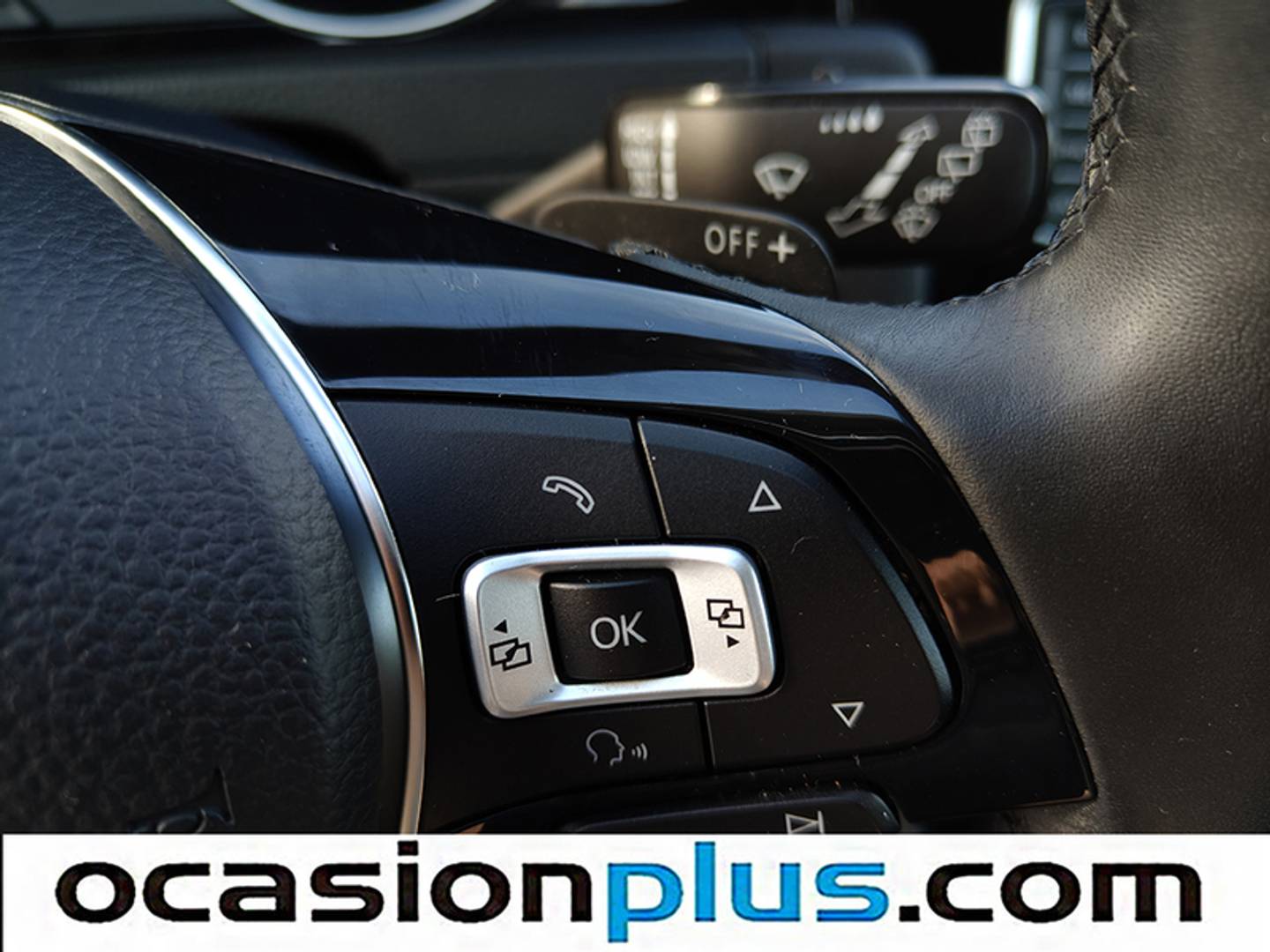 Foto Volkswagen Golf Volkswagen Golf Sport 1.4 TSI BMT ACT Tech (150 CV) DSG