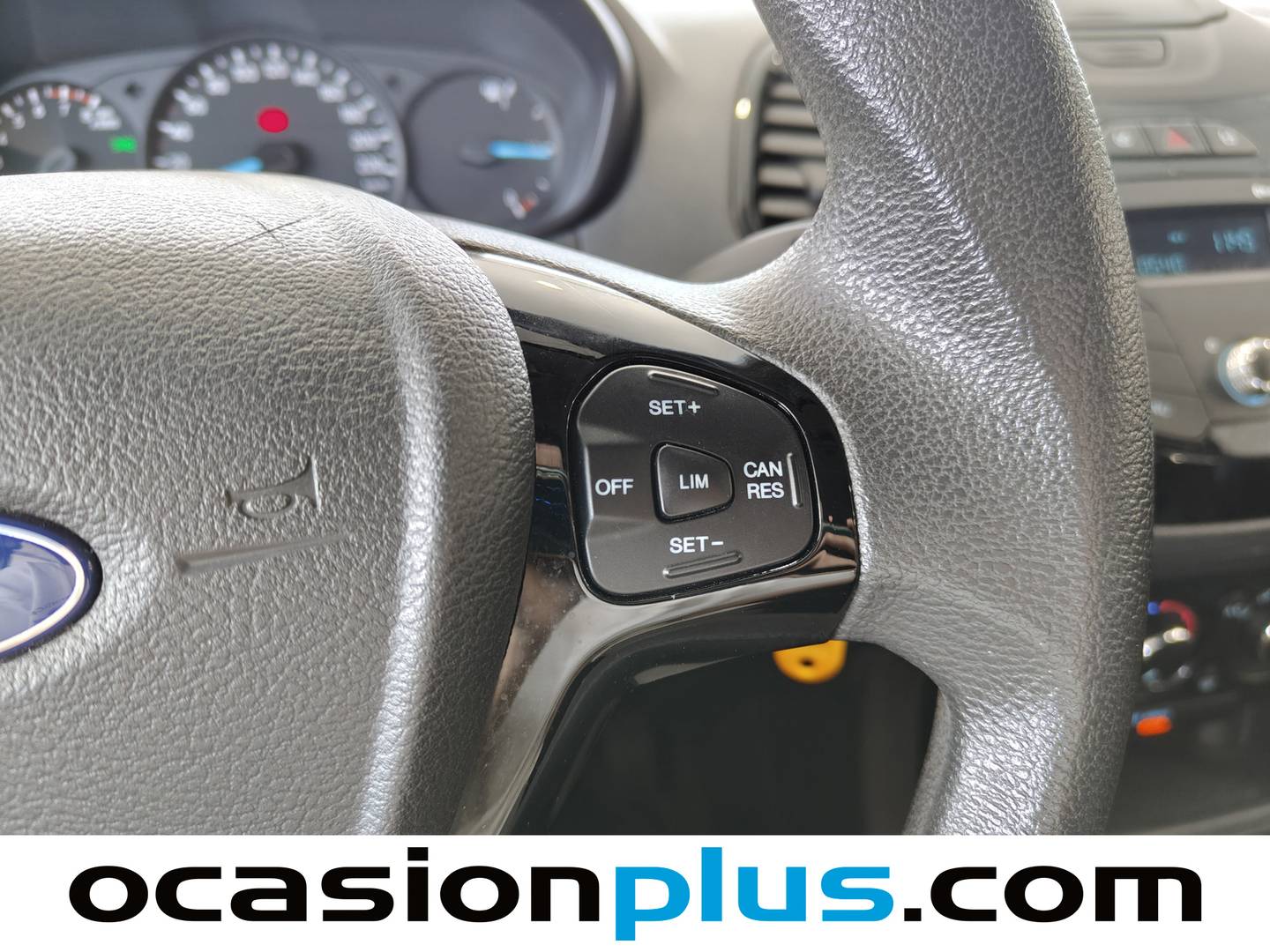 Equipamiento del Ford Ka+ Ford Ka+ 1.2 Ti-VCT Essential (70 CV)