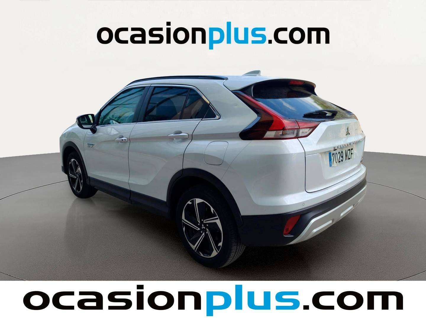Foto trasera Mitsubishi Eclipse Cross Mitsubishi Eclipse Cross 2.4 PHEV Kaiteki 4WD Auto (188 CV) izquierda