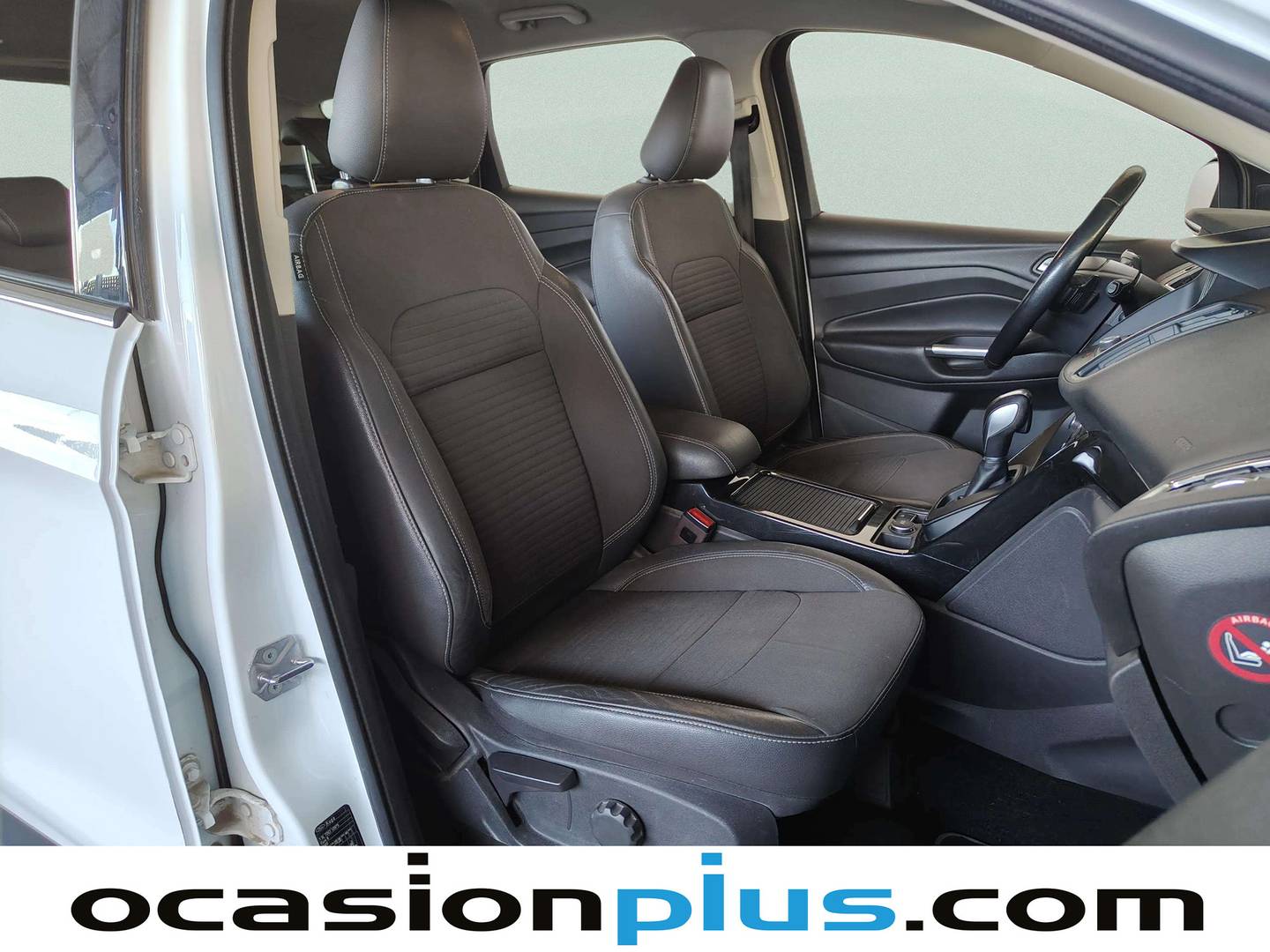 Foto Ford Kuga Ford Kuga 1.5 TDCI S&S Titanium 4x2 Auto (120 CV)