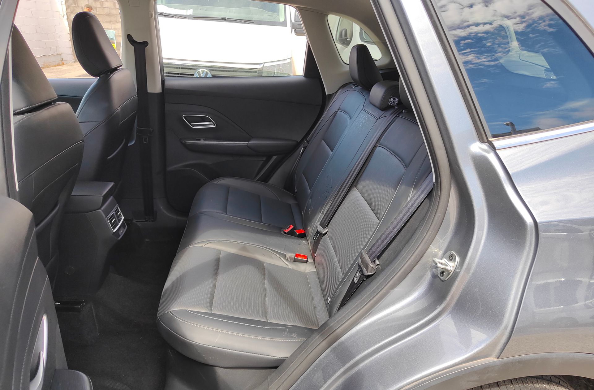 MG ZS 1.5 Hybrid+ Luxury - foto 12