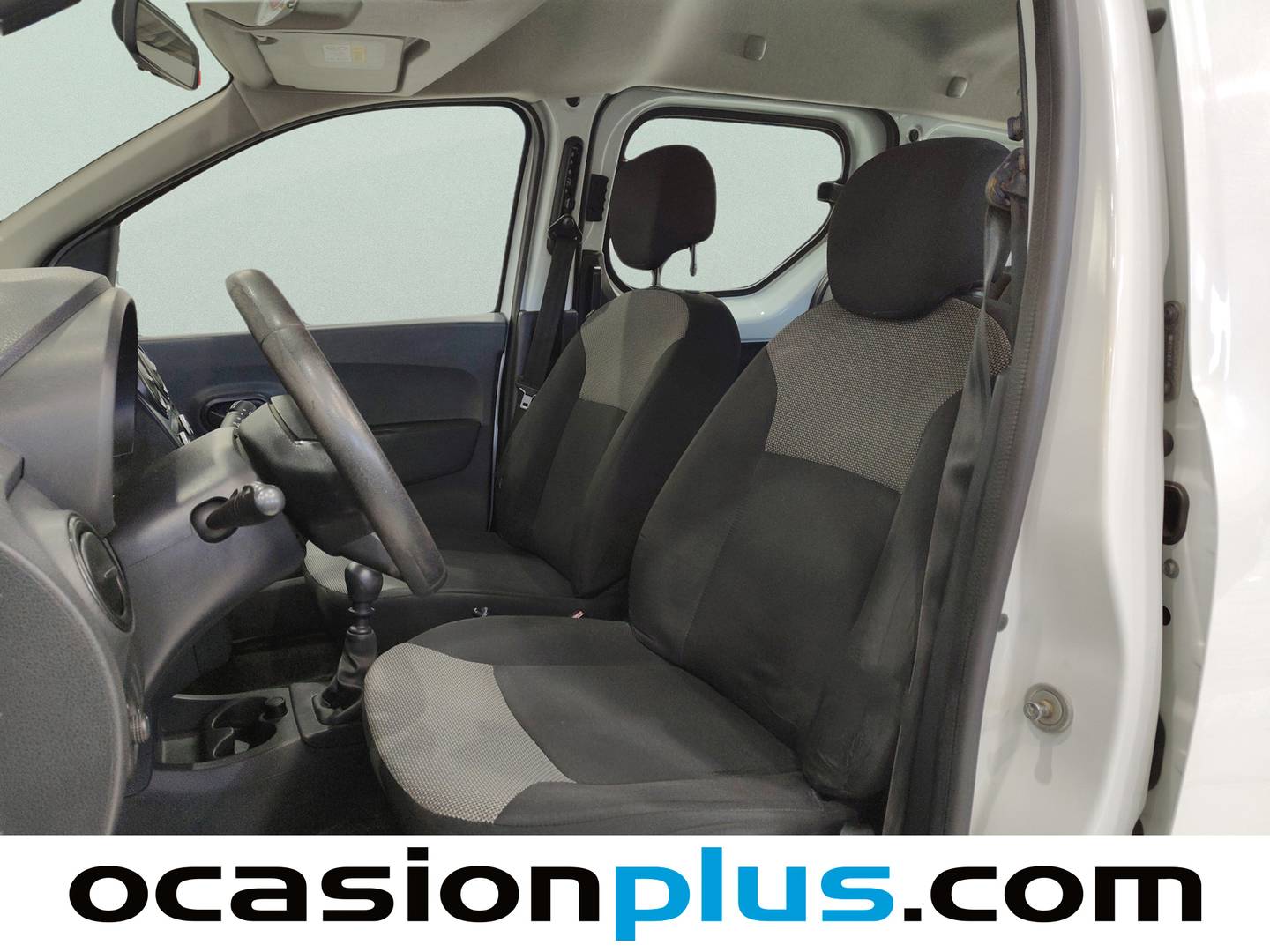 Foto asientos delanteros Dacia Dokker Dacia Dokker Essential Blue dCi (95 CV)