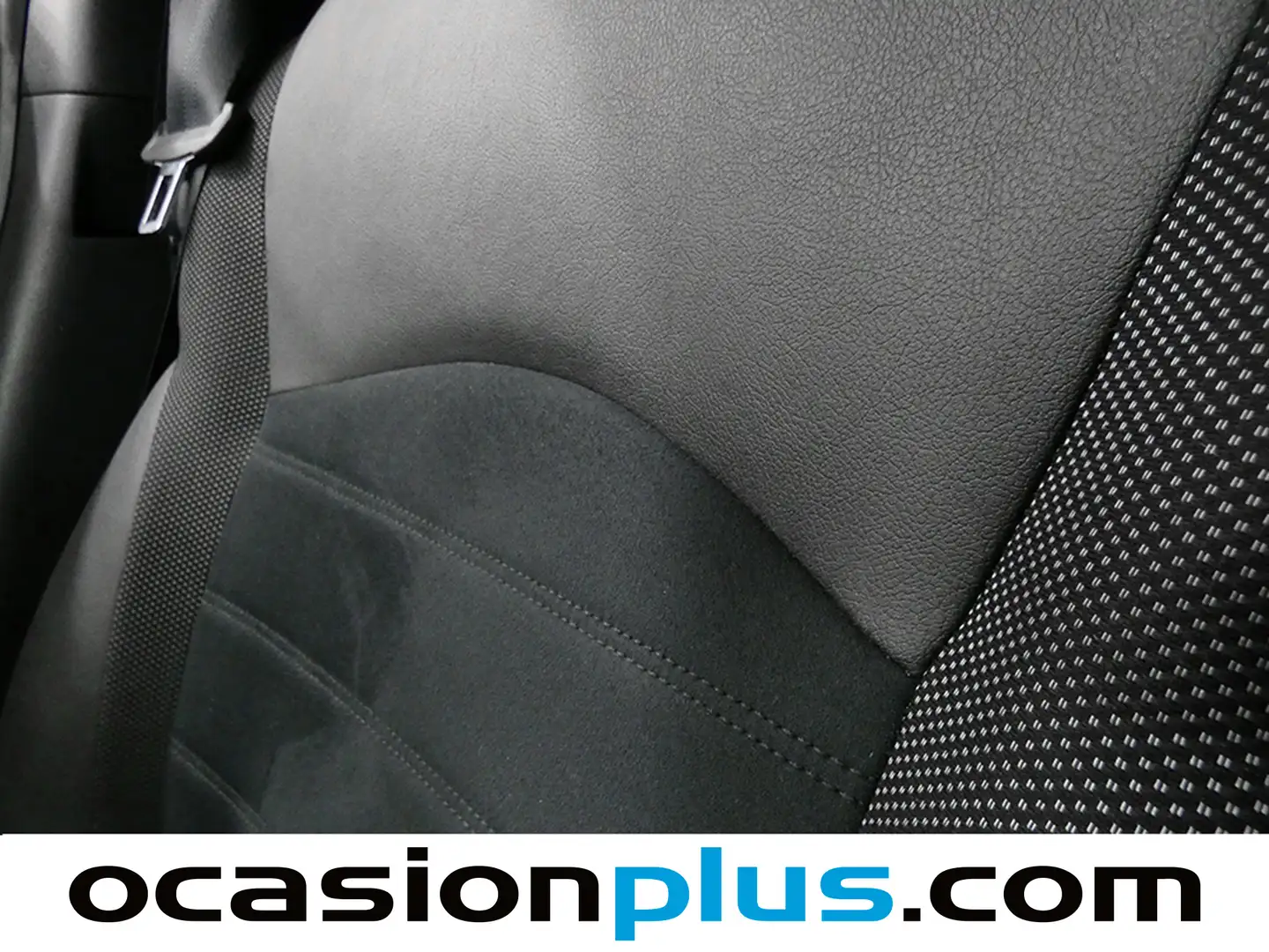 Foto Nissan JUKE Nissan Juke DIG-T N-Connecta 4x2 (115 CV)