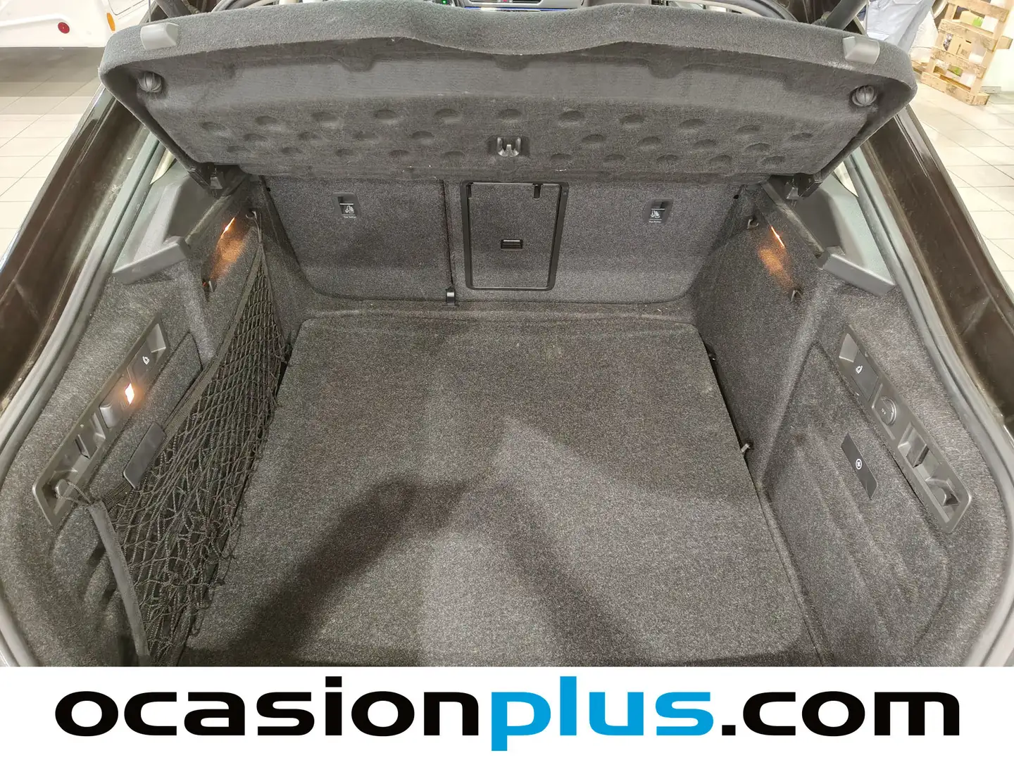 Foto Skoda Superb Skoda Superb 2.0 TDI Laurin&Klement DSG (190 CV)