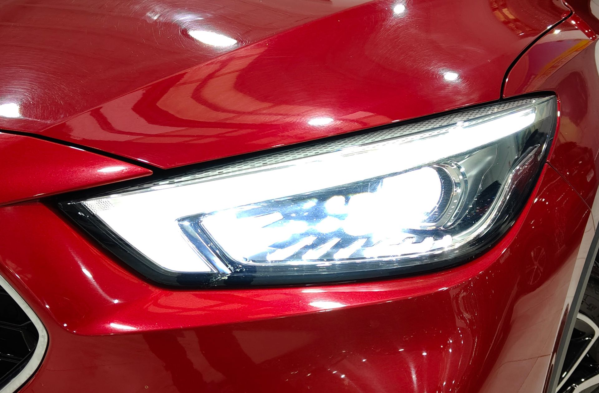 MG ZS 1.0T Luxury - foto 19
