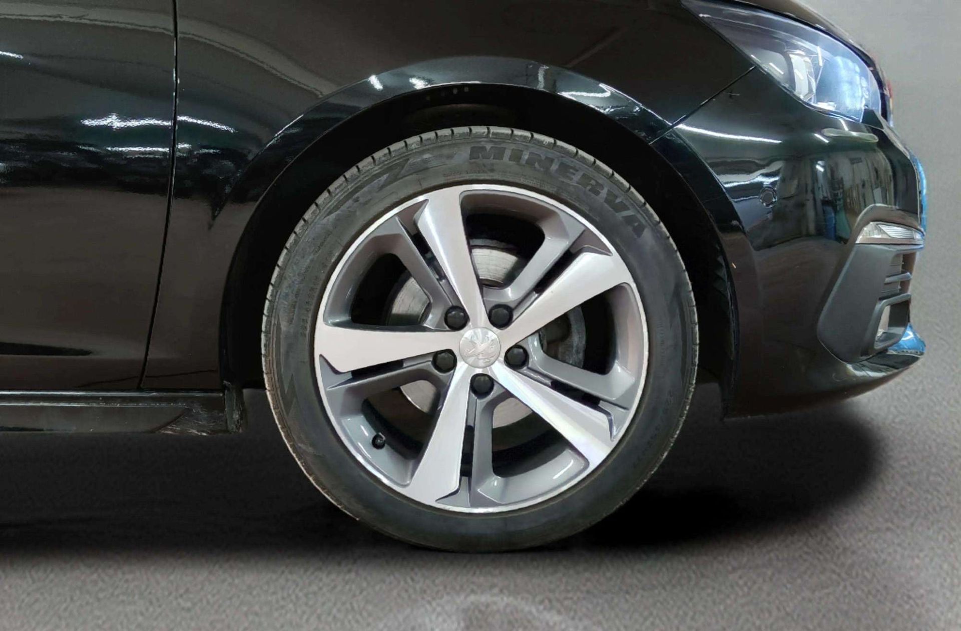 Peugeot 308 PureTech 130 GT Line - foto 37