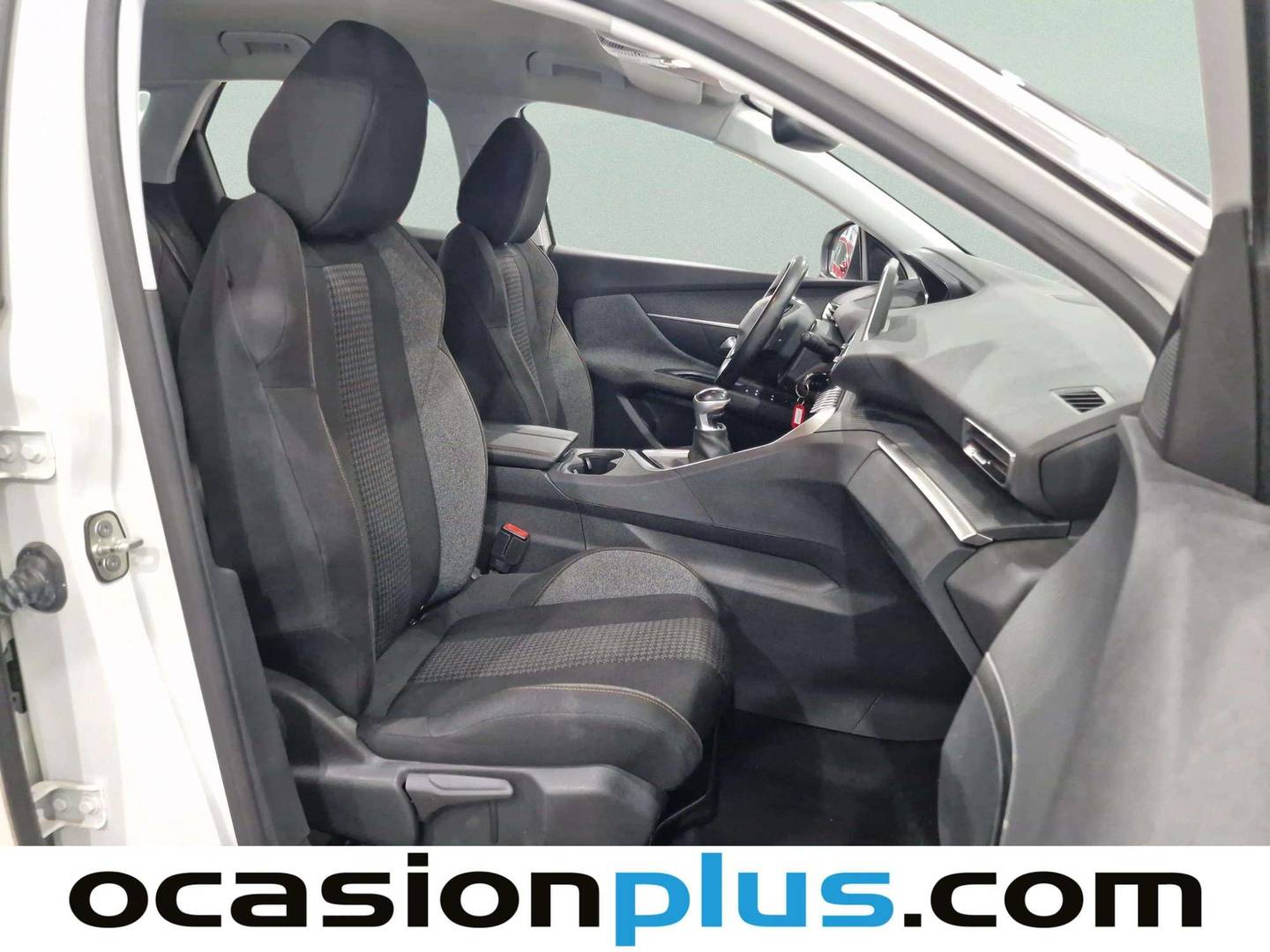 Peugeot 3008 Peugeot 3008 PureTech 130 S&S Active (130 CV) gasolina