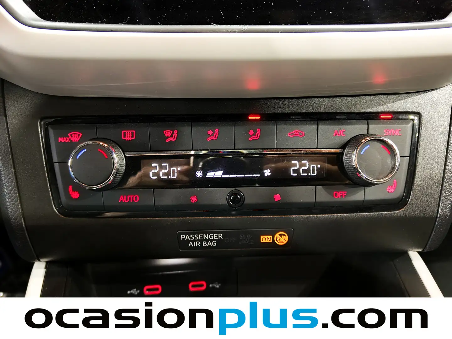 Foto Seat Arona SEAT Arona 1.0 TSI Xcellence Go  (110 CV)