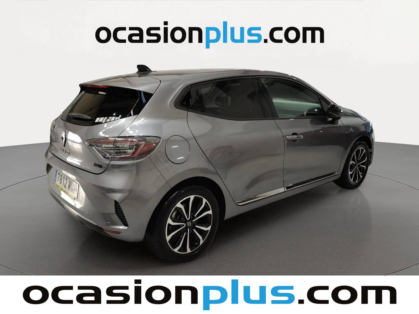 Foto trasera Renault Clio Renault Clio Techno E-Tech full Híbrido (143 CV) derecha