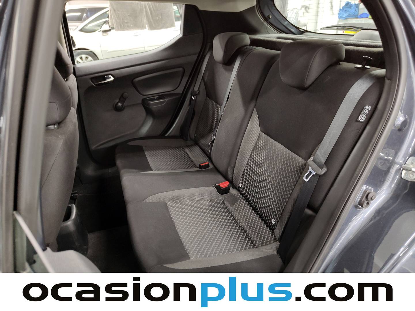 Foto asientos traseros Nissan Micra Nissan Micra IG-T 92 Acenta Sprint Auto (92 CV)