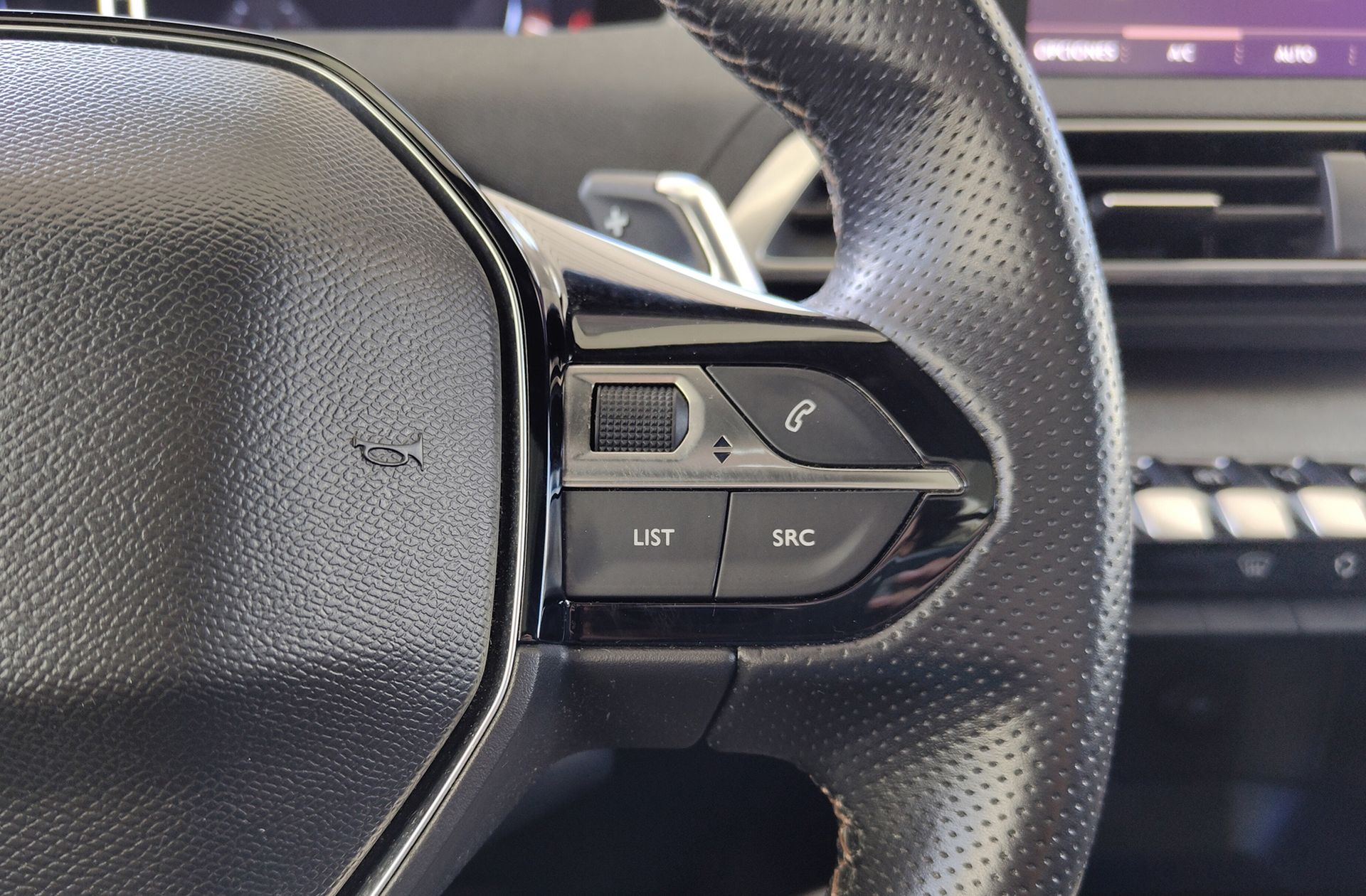 Peugeot 3008 BlueHDi 180 GT EAT6 - foto 42