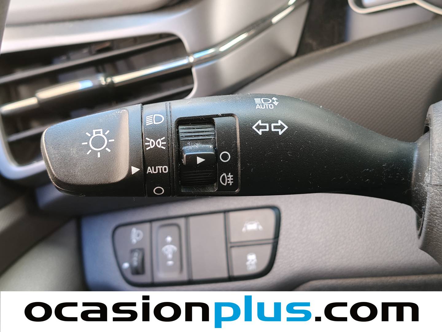 Extras del Hyundai IONIQ Hyundai Ioniq 1.6 GDI HEV Klass DCT (141 CV)