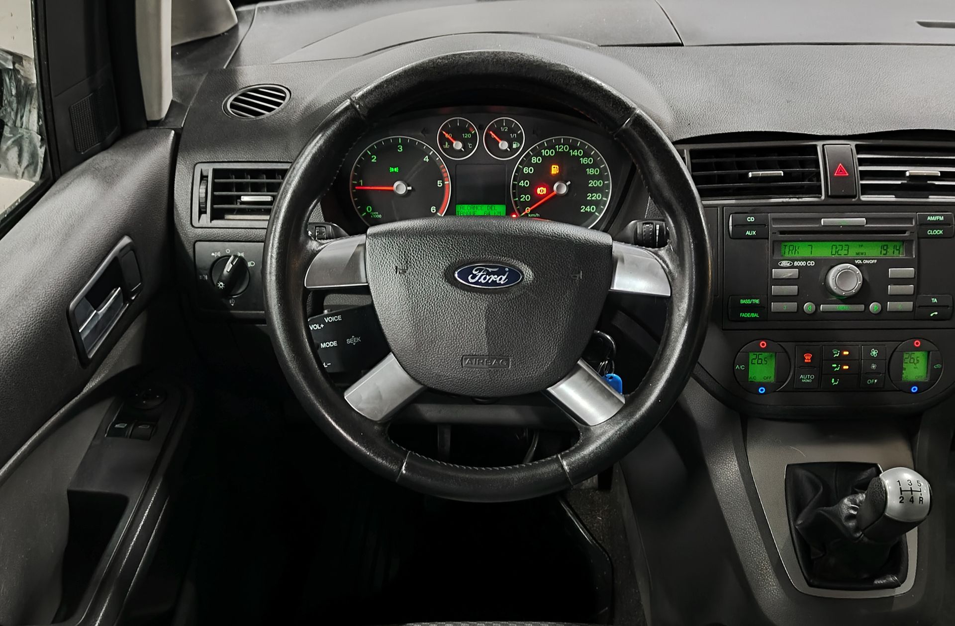 Ford Focus C-Max 1.8 TDCi Trend - foto 17