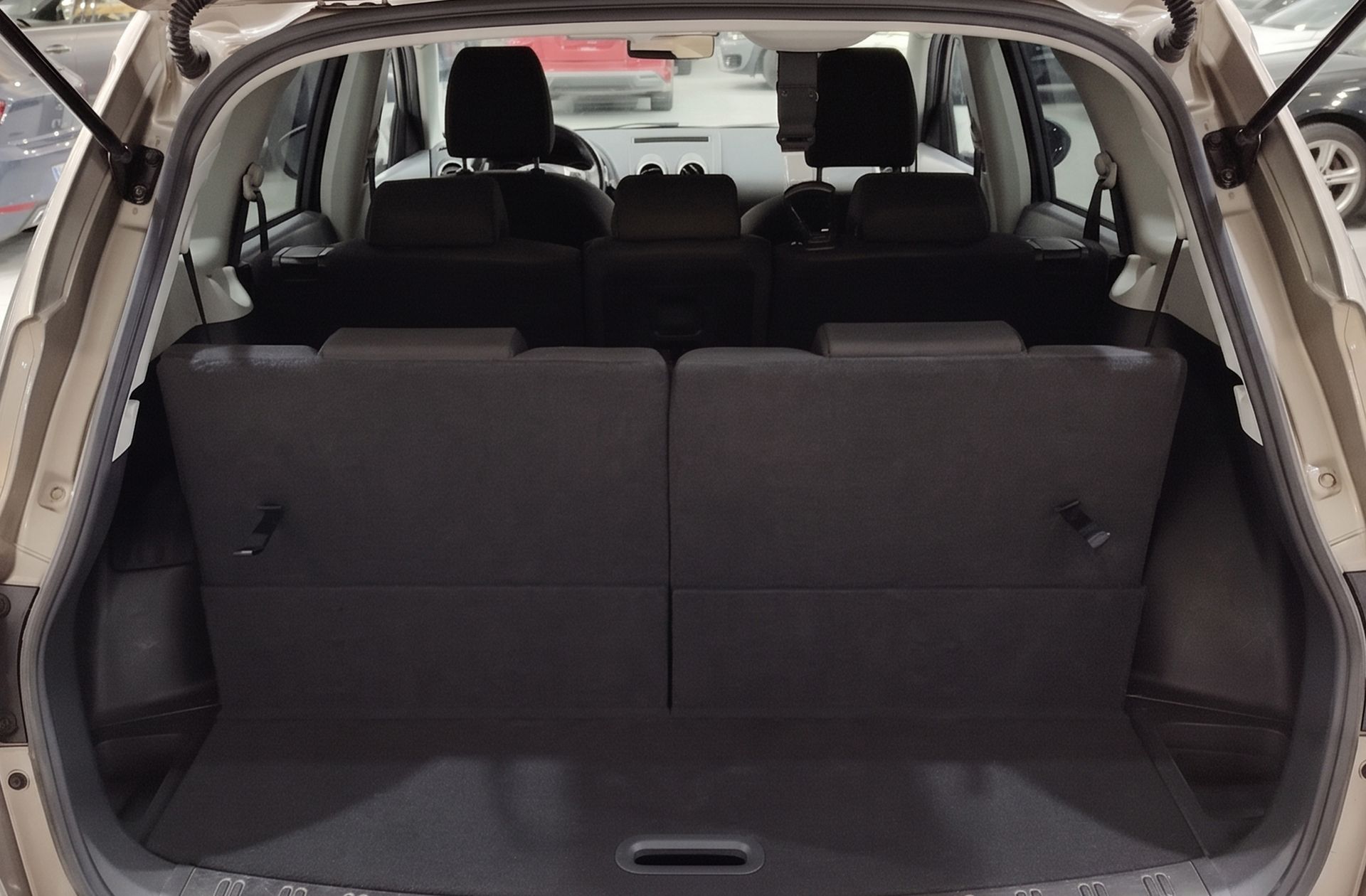 Nissan Qashqai+2 1.5 dCi Tekna Sport 4x2 7 plazas - foto 18