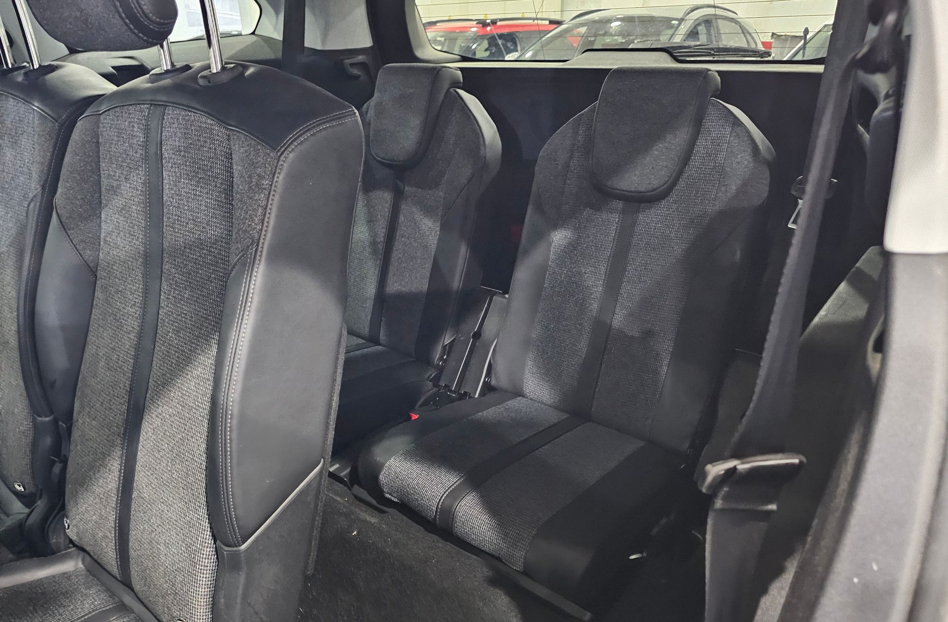 Peugeot 5008 PureTech 130 Allure 7 plazas - foto 7